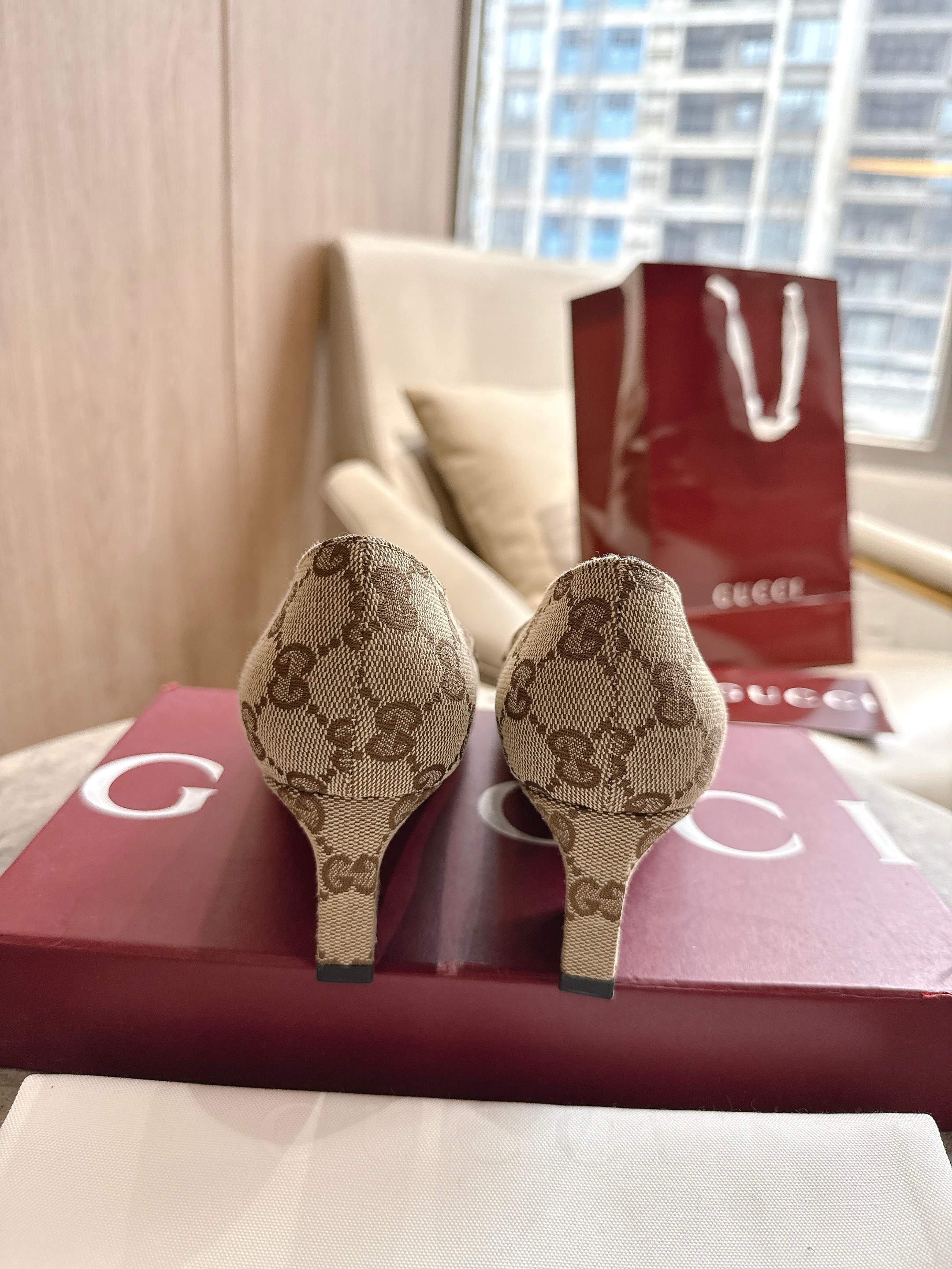 Cheap Gucci Sandals And Pumps For Women in 235823, $85 USD- [IB235823] - Replica Gucci Sandals And Pumps For Women