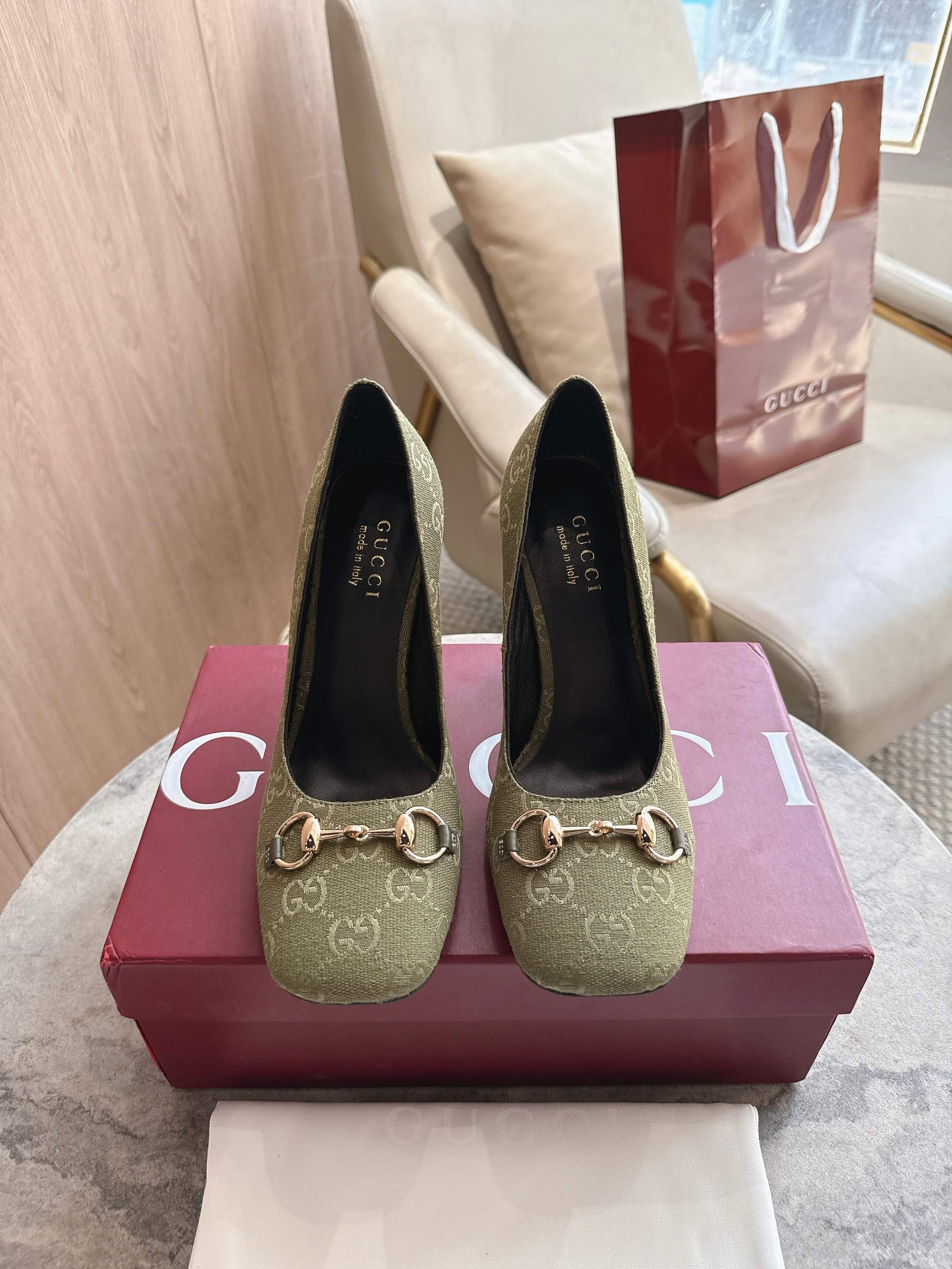 Cheap Gucci Sandals And Pumps For Women in 235825, $85 USD- [IB235825] - Replica Gucci Sandals And Pumps For Women