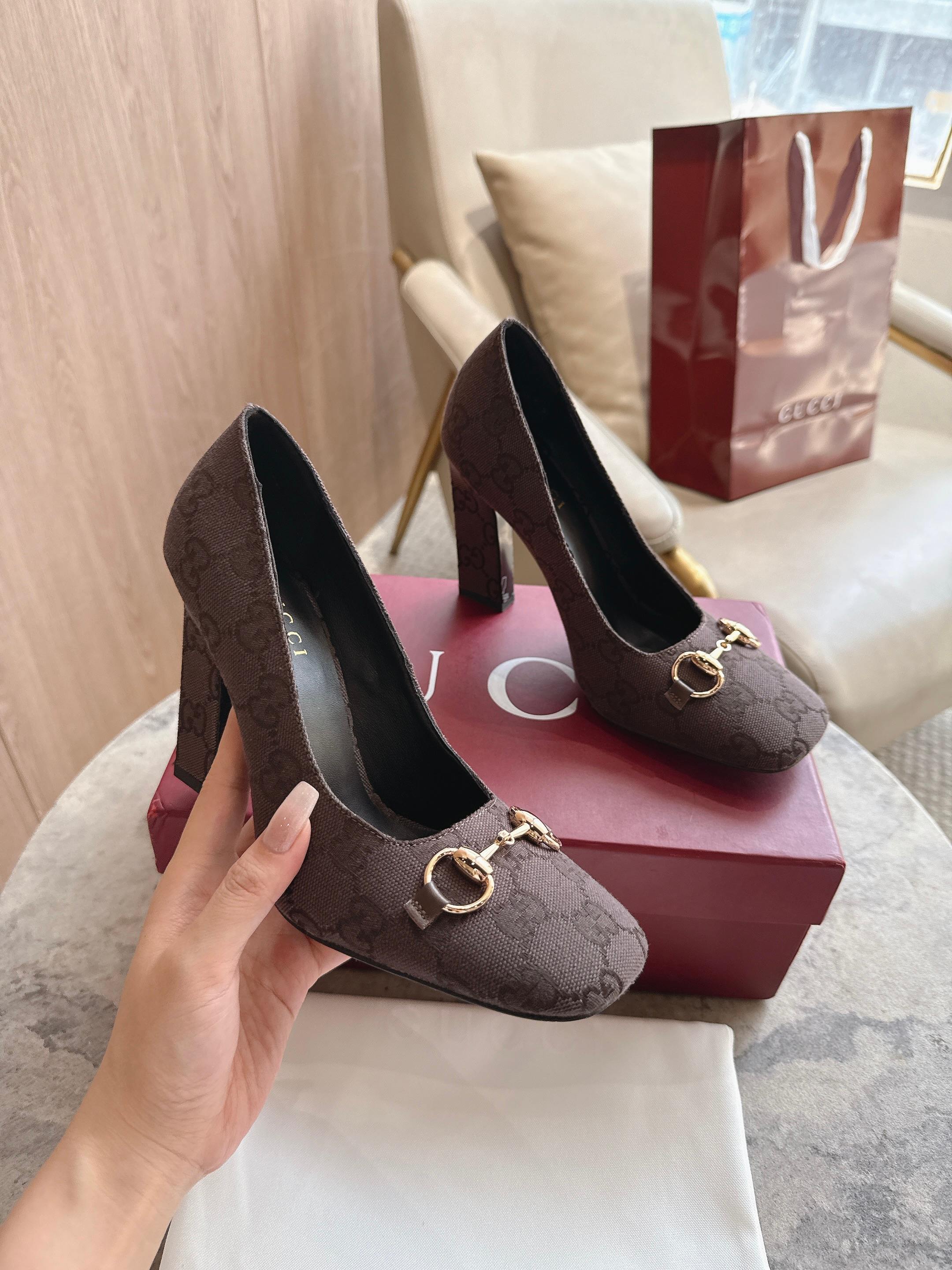 Cheap Gucci Sandals And Pumps For Women in 235827, $85 USD- [IB235827] - Replica Gucci Sandals And Pumps For Women
