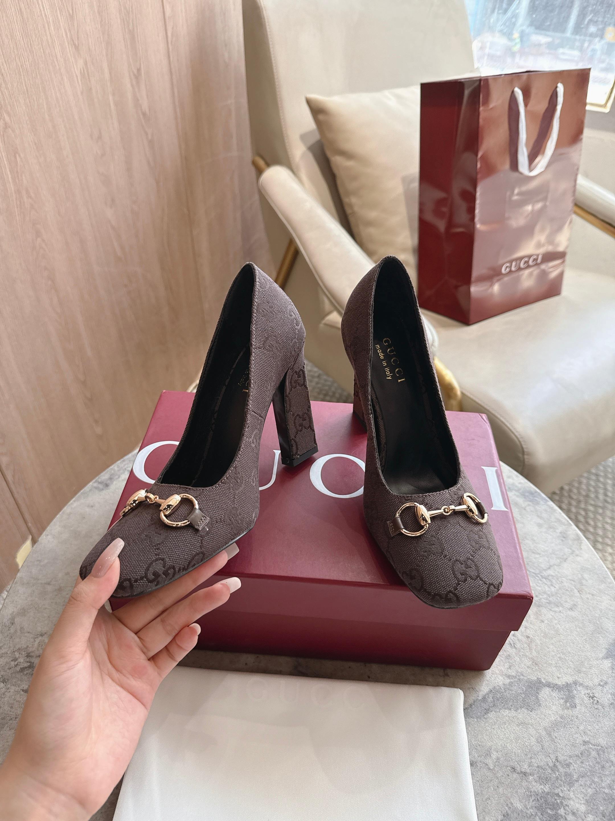Cheap Gucci Sandals And Pumps For Women in 235827, $85 USD- [IB235827] - Replica Gucci Sandals And Pumps For Women