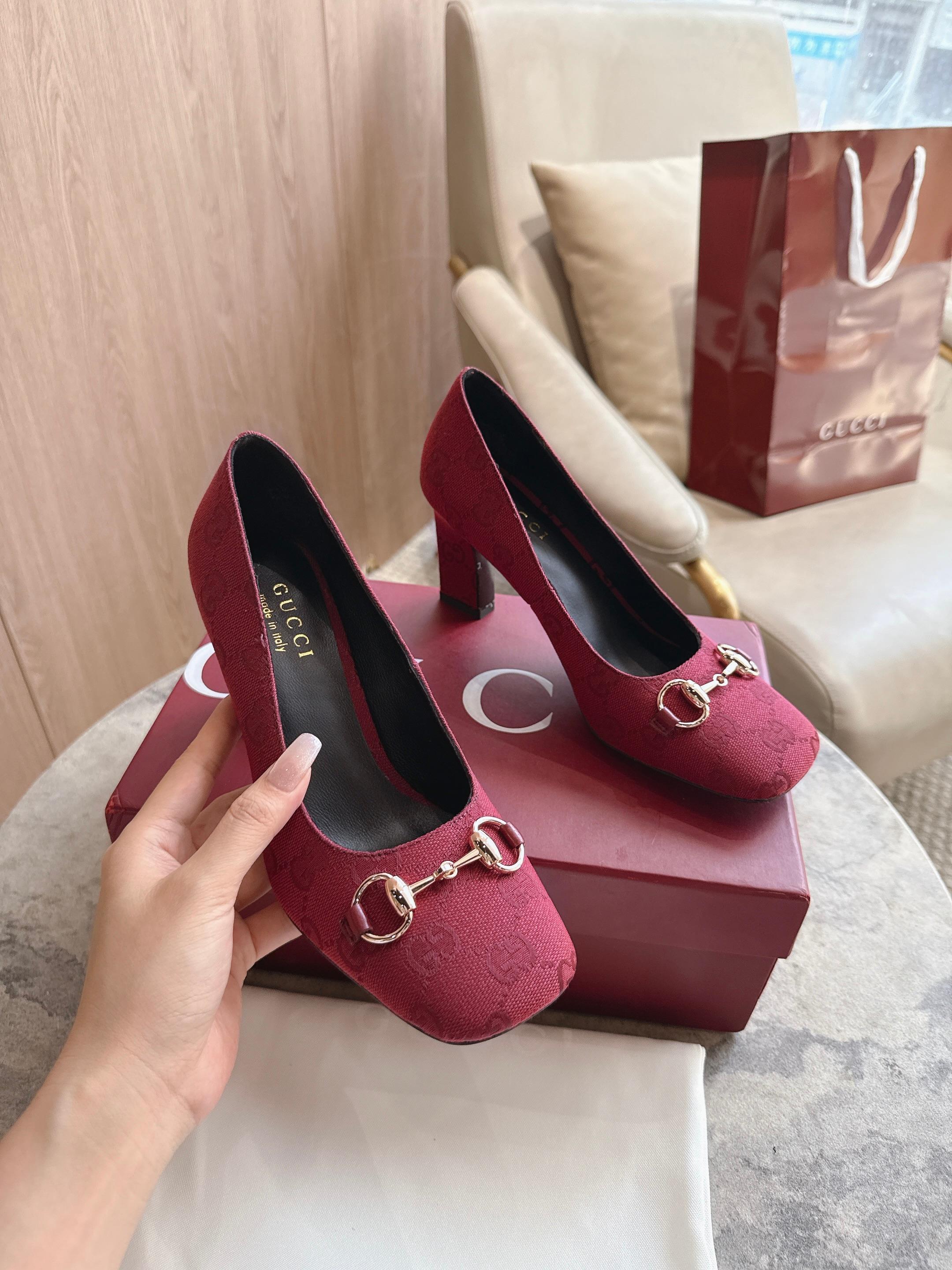Cheap Gucci Sandals And Pumps For Women in 235828, $85 USD- [IB235828] - Replica Gucci Sandals And Pumps For Women