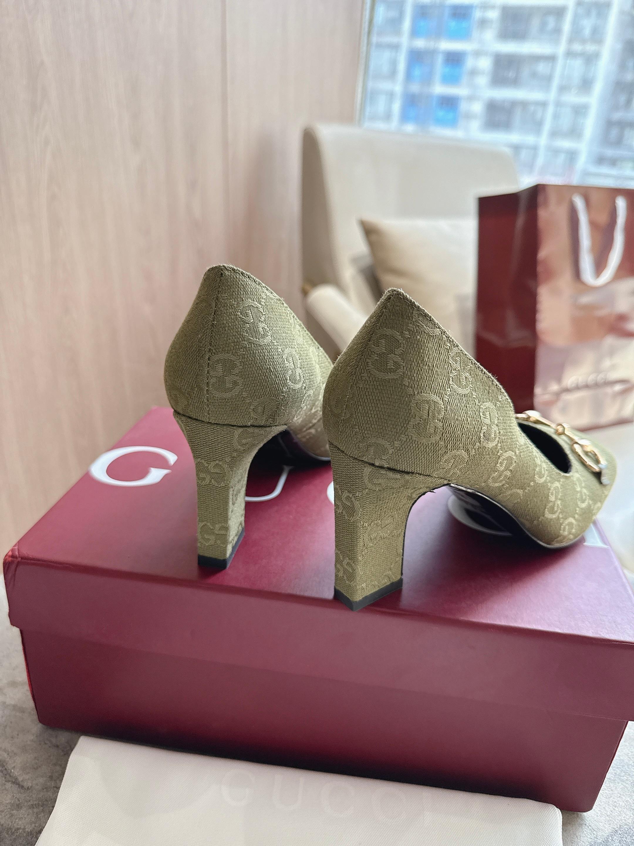 Cheap Gucci Sandals And Pumps For Women in 235830, $85 USD- [IB235830] - Replica Gucci Sandals And Pumps For Women