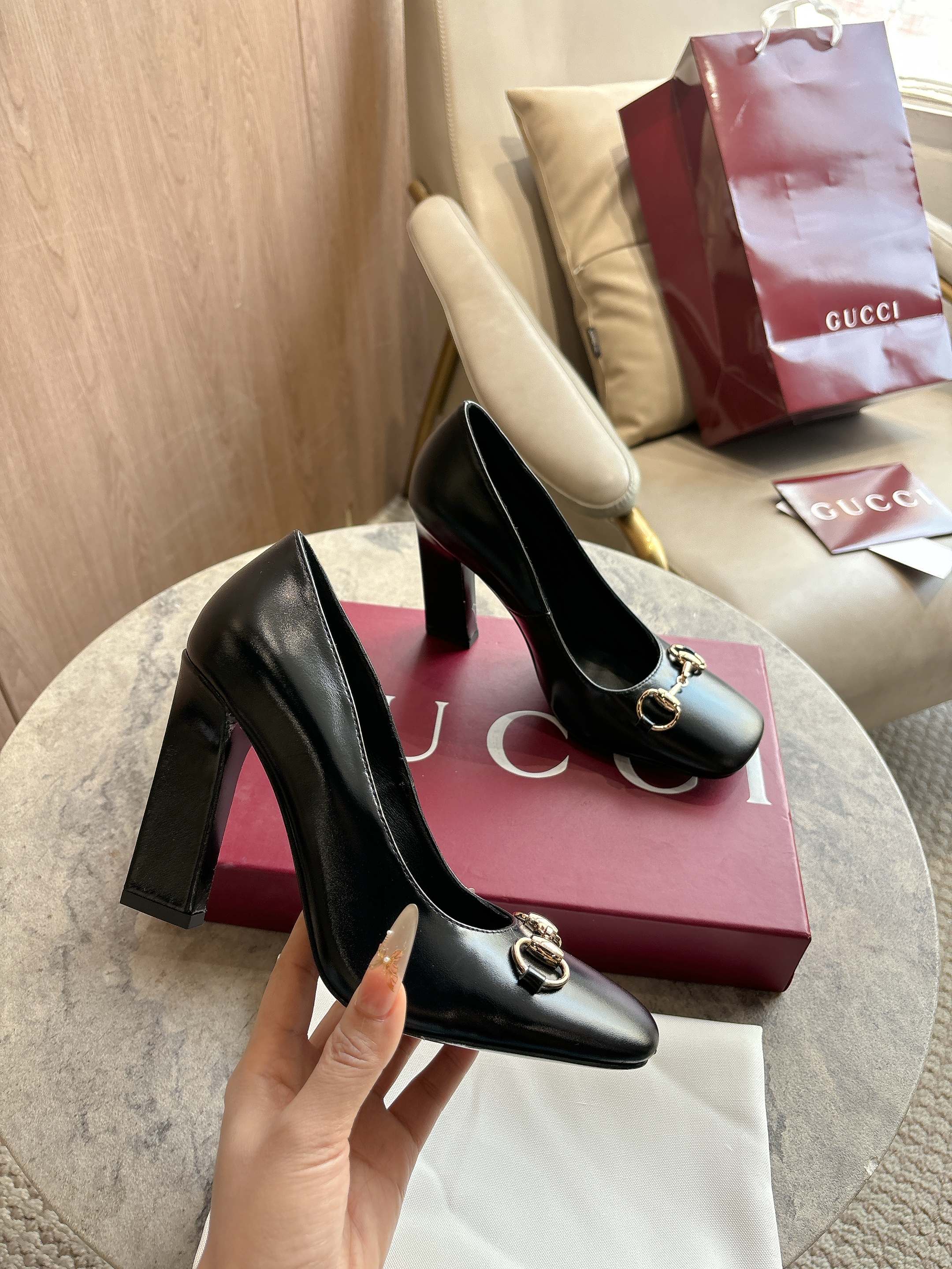 Cheap Gucci Sandals And Pumps For Women in 235832, $85 USD- [IB235832] - Replica Gucci Sandals And Pumps For Women