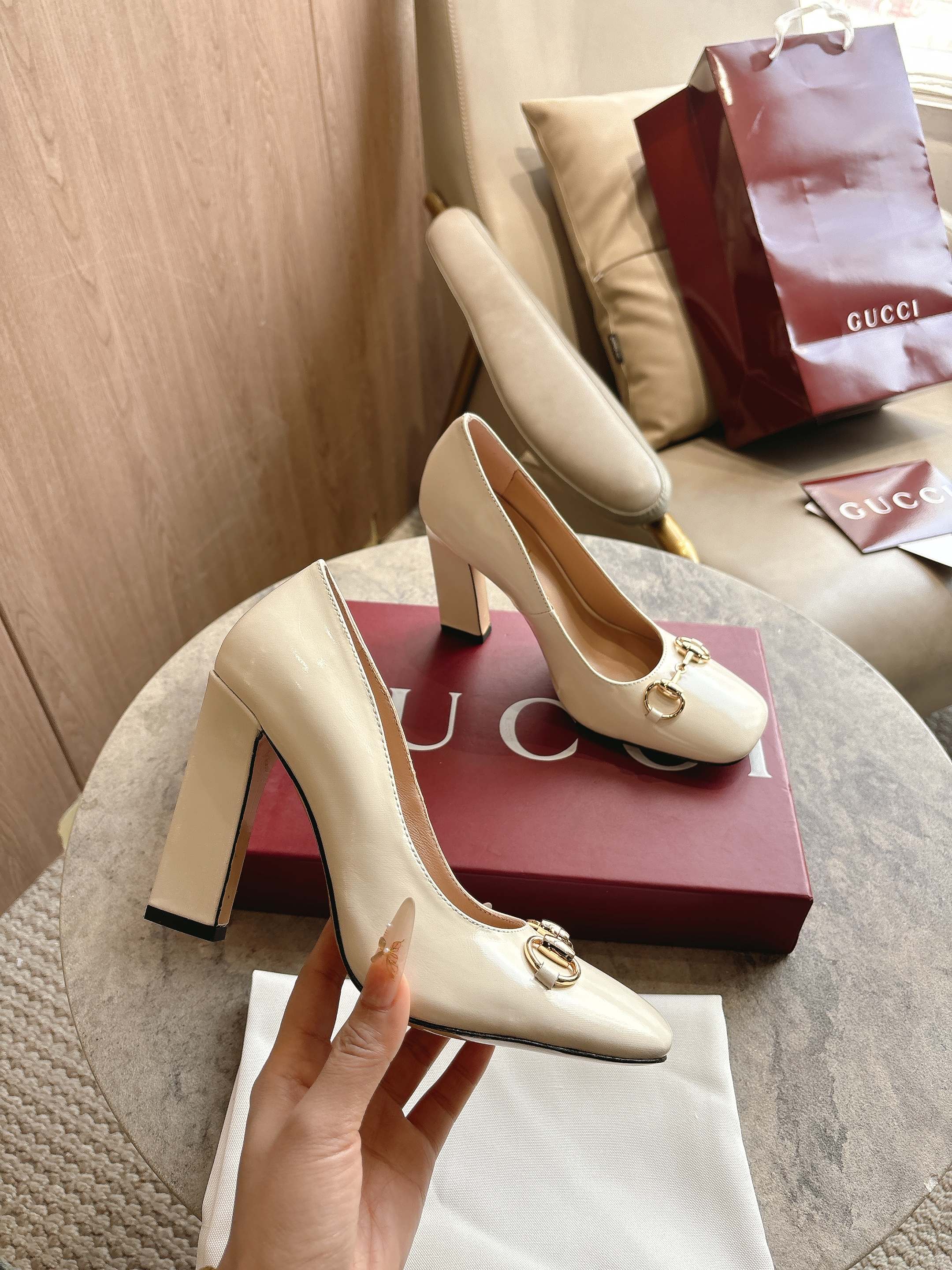 Cheap Gucci Sandals And Pumps For Women in 235835, $85 USD- [IB235835] - Replica Gucci Sandals And Pumps For Women