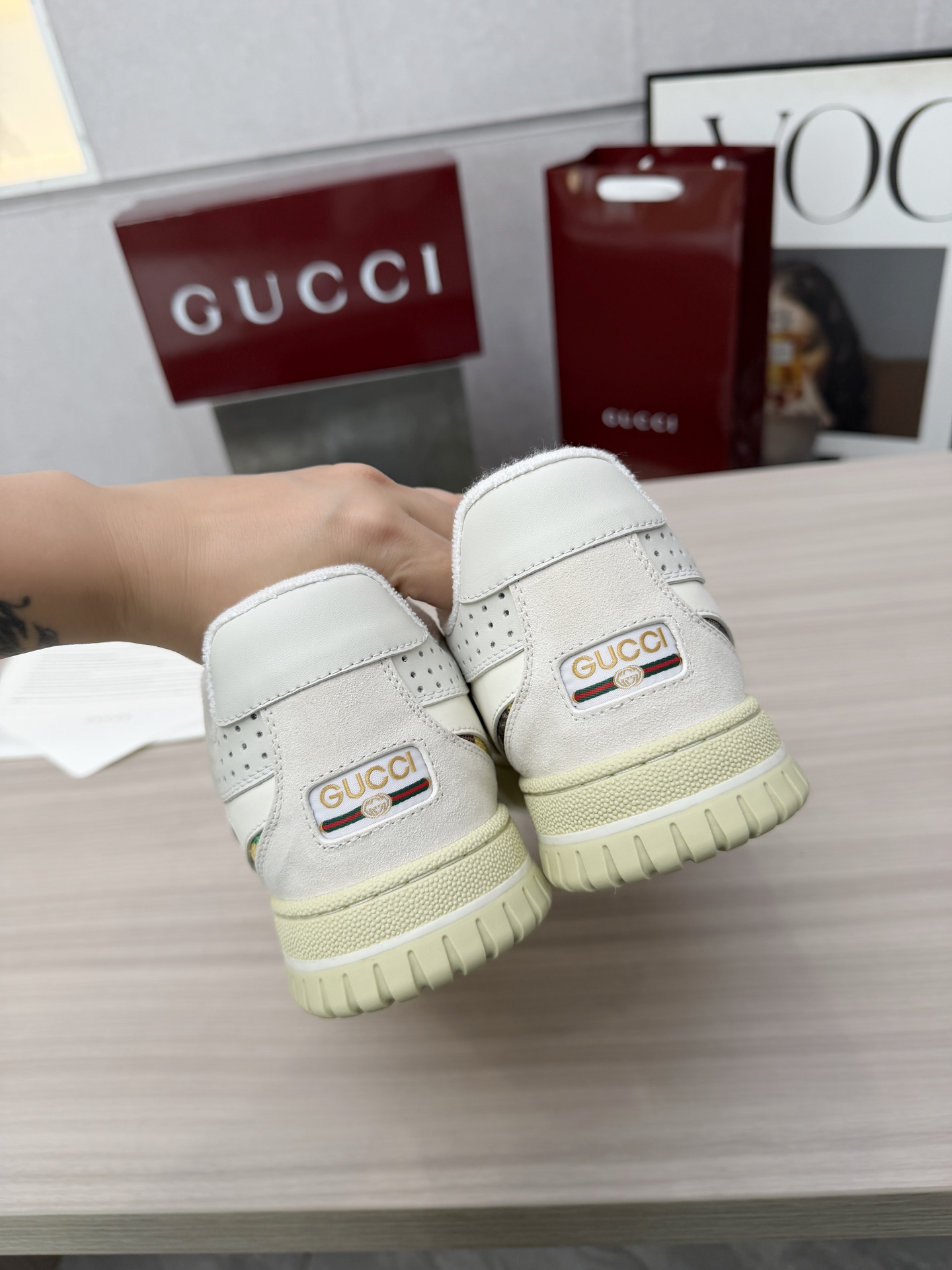 Cheap Gucci Sneakers For Men in 235841, $85 USD- [IB235841] - Replica Gucci Sneakers For Men
