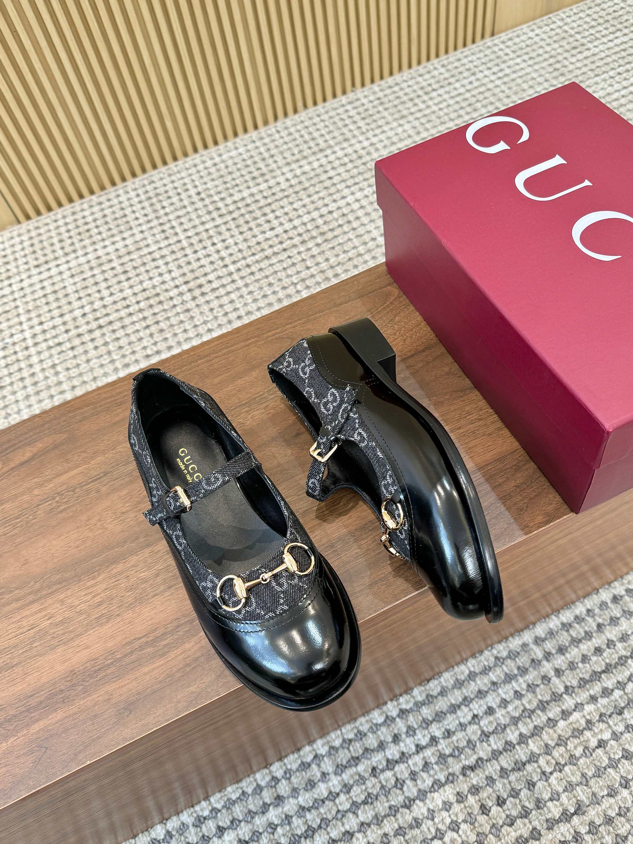 Cheap Gucci Loafers For Women in 235856, $85 USD- [IB235856] - Replica Gucci Loafers For Women