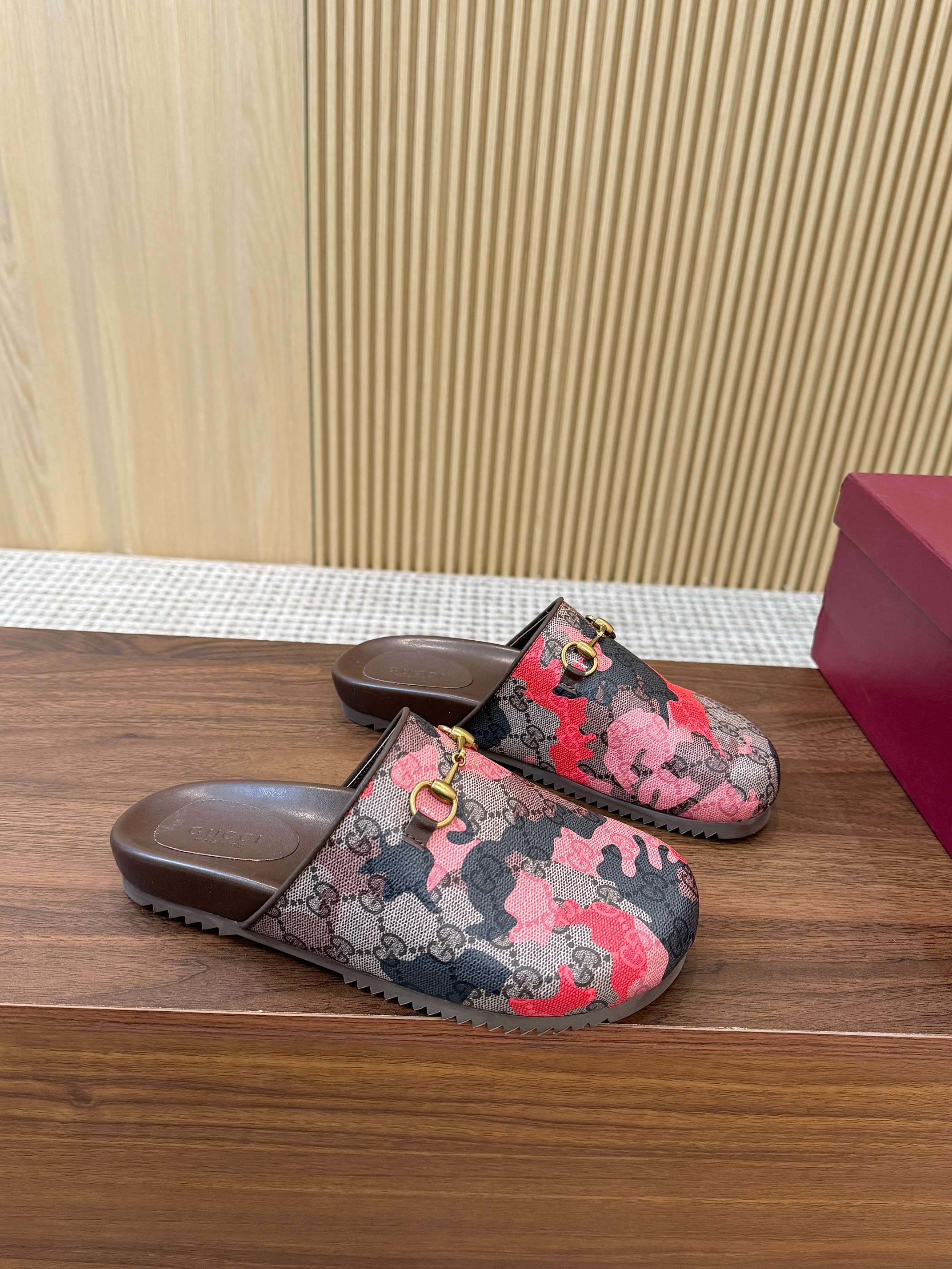 Cheap Gucci Loafers For Women in 235858, $70 USD- [IB235858] - Replica Gucci Loafers For Women