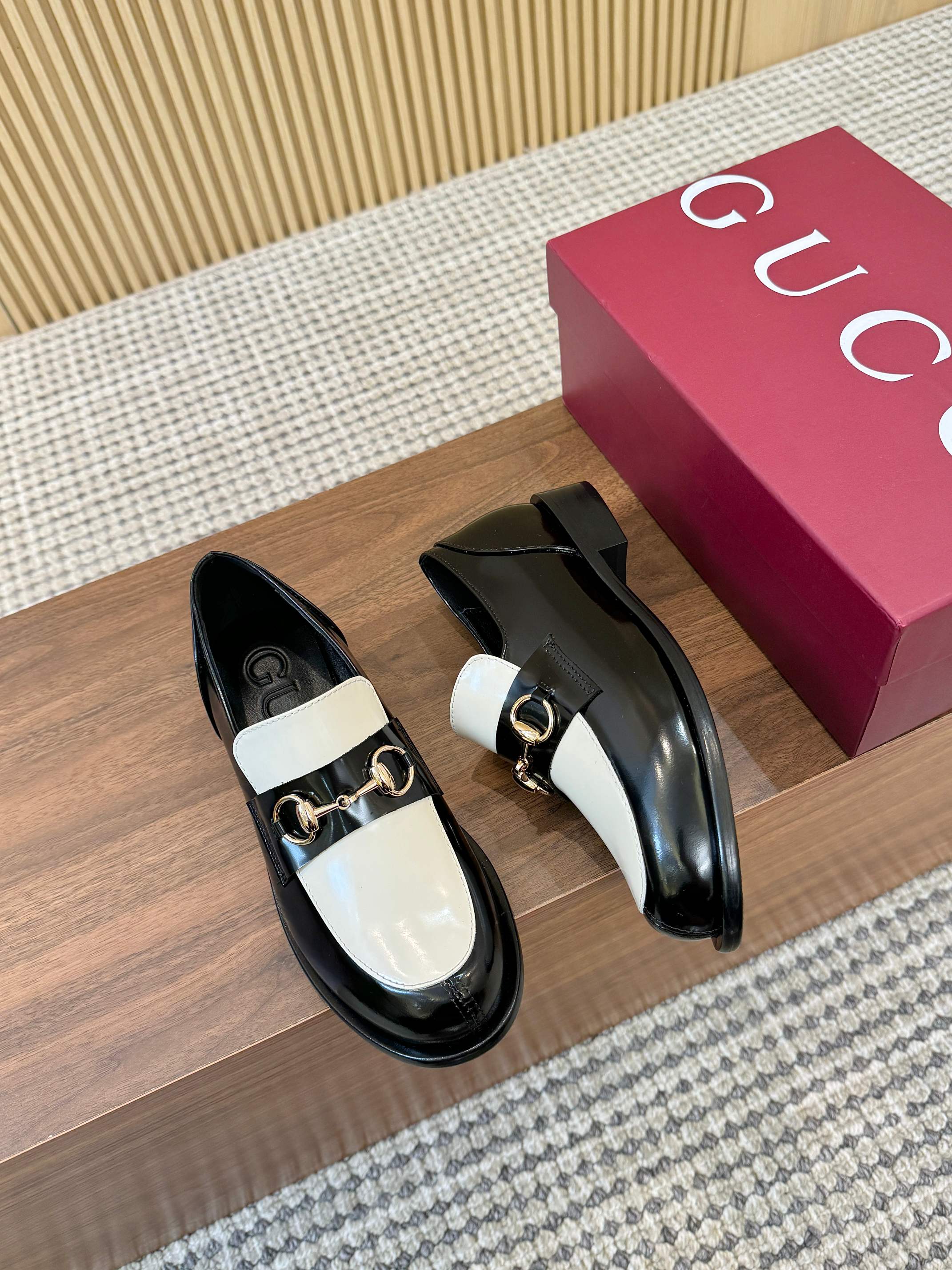 Cheap Gucci Loafers For Women in 235870, $85 USD- [IB235870] - Replica Gucci Loafers For Women