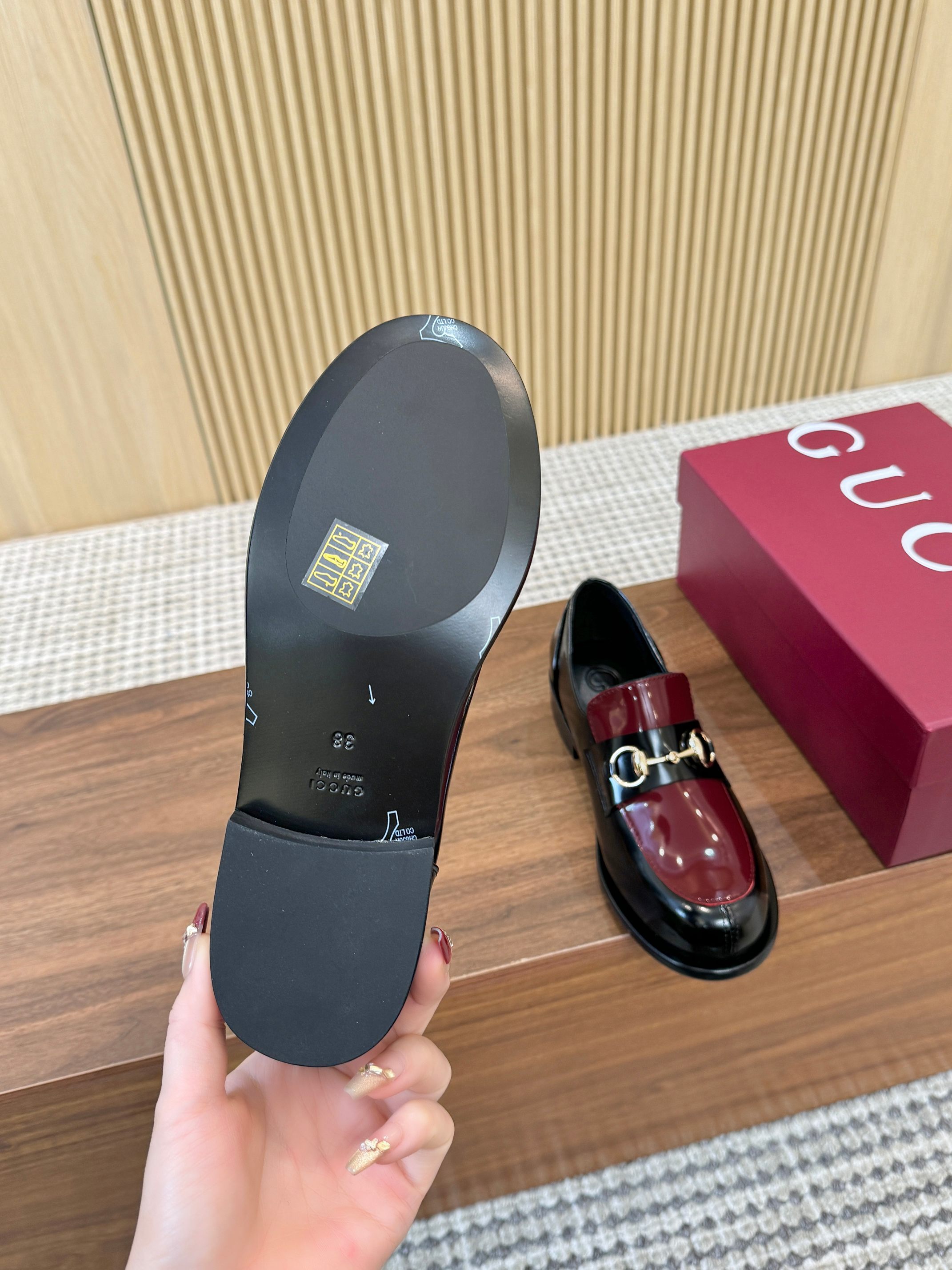 Cheap Gucci Loafers For Women in 235871, $85 USD- [IB235871] - Replica Gucci Loafers For Women