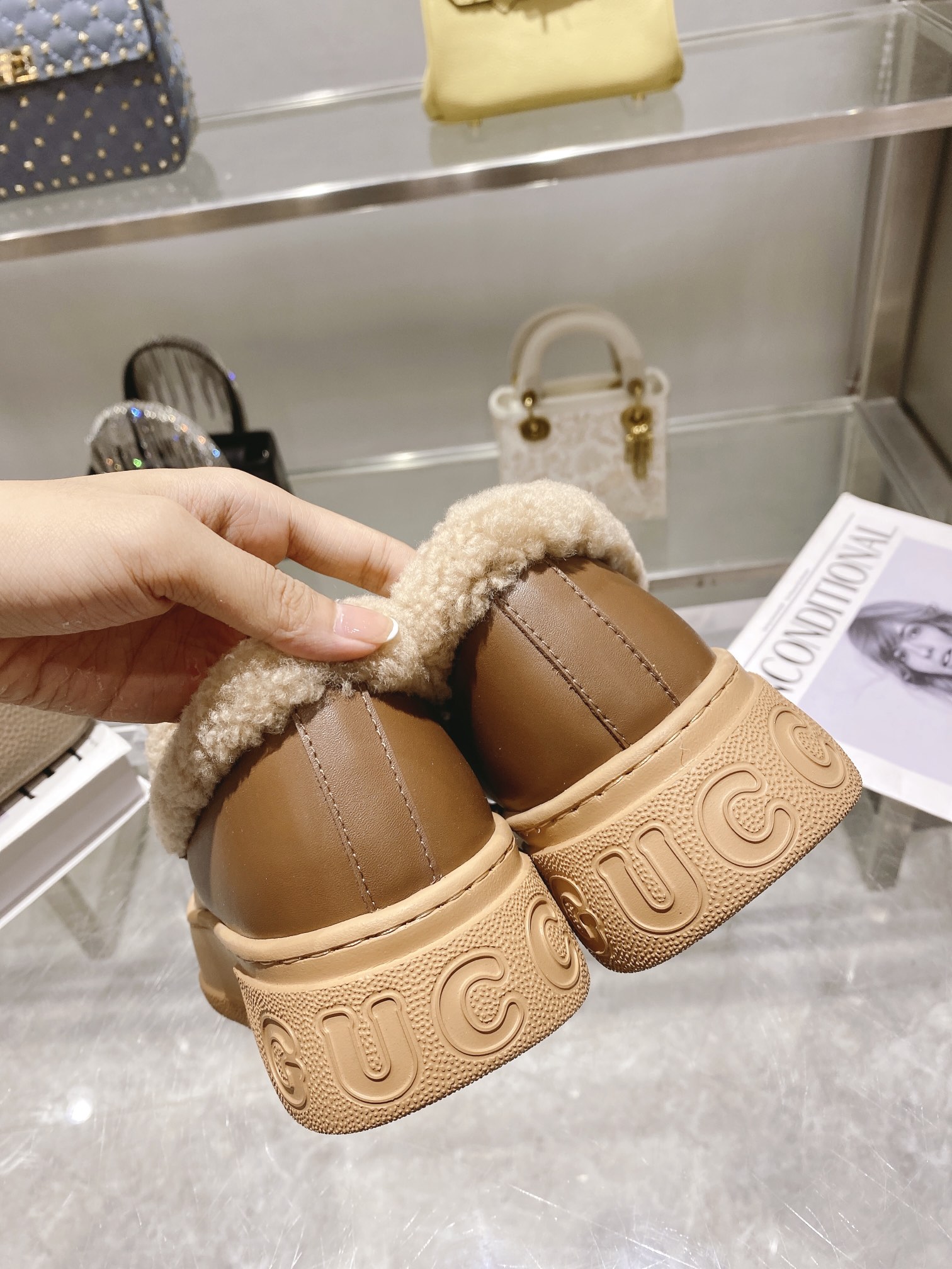 Cheap Gucci Boots For Women in 235902, $90 USD- [IB235902] - Replica Gucci Boots For Women