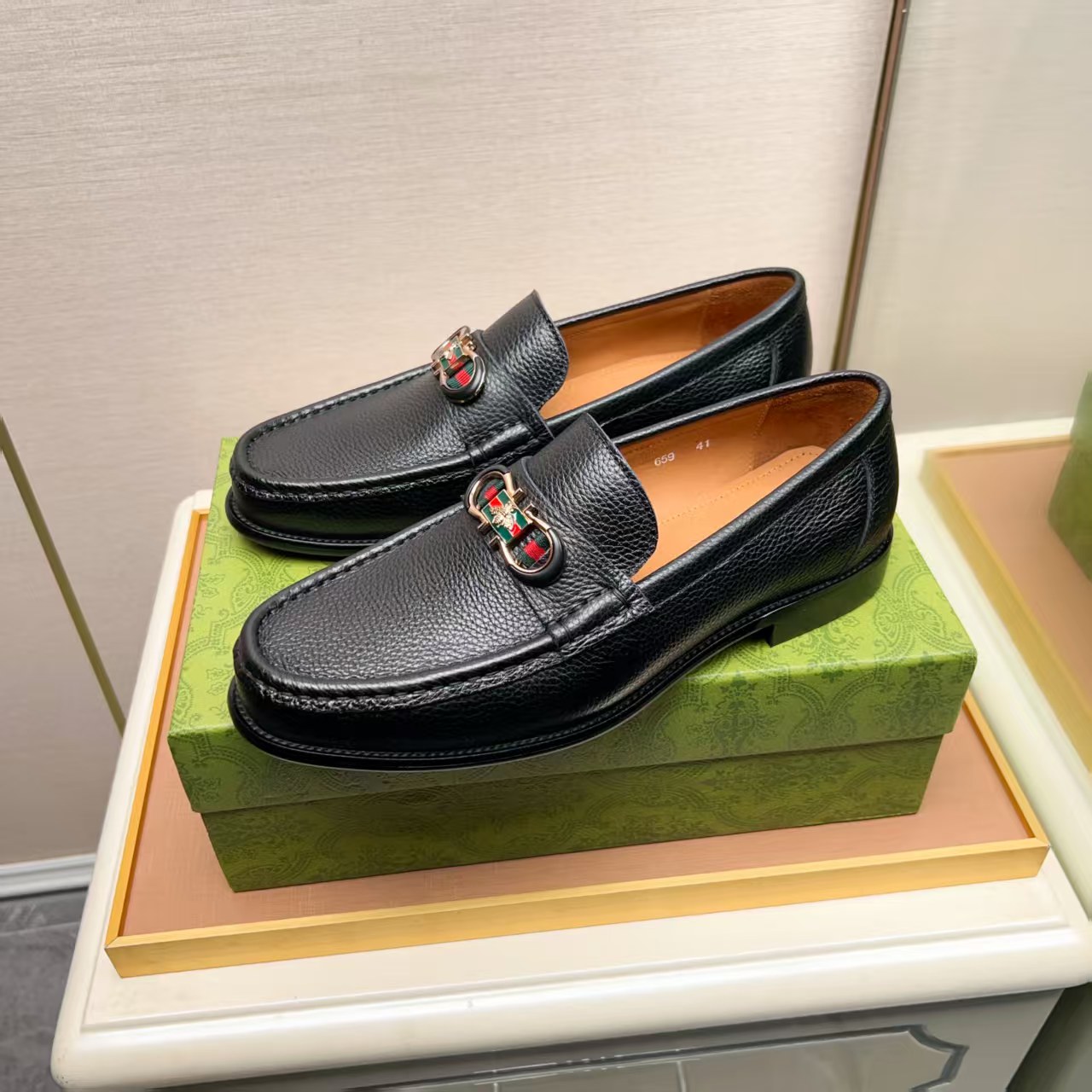 Cheap Gucci Loafers And Drivers For Men in 235935, $75 USD- [IB235935] - Replica Gucci Loafers And Drivers For Men