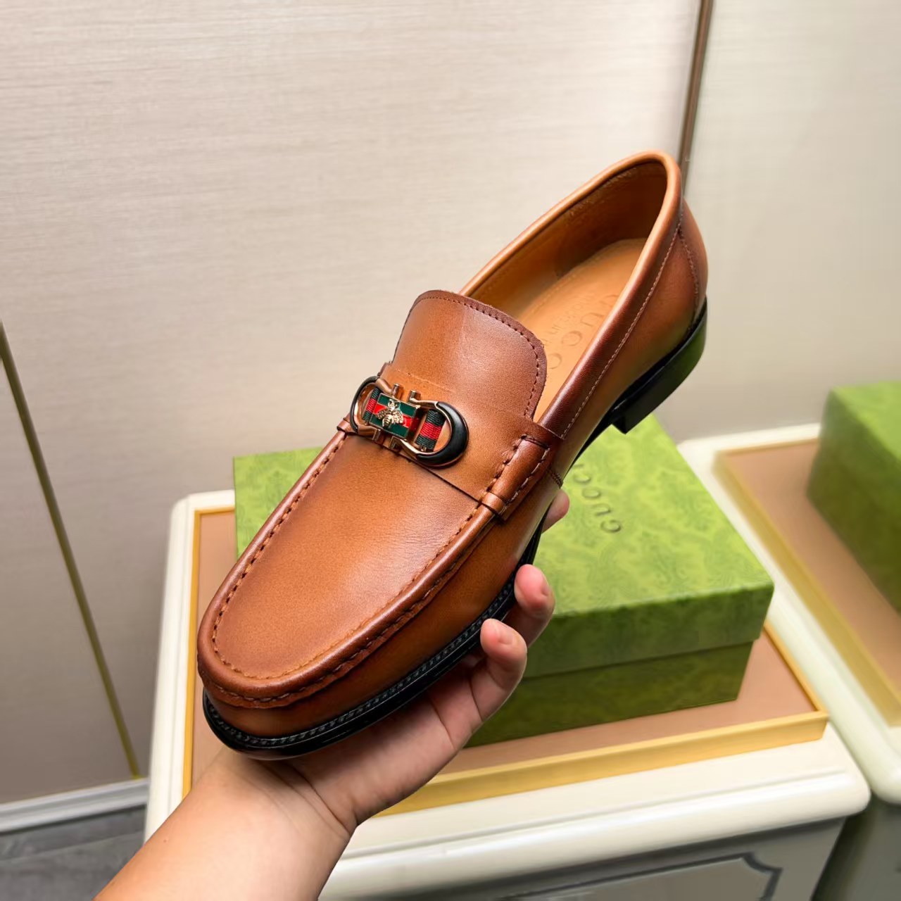 Cheap Gucci Loafers And Drivers For Men in 235937, $75 USD- [IB235937] - Replica Gucci Loafers And Drivers For Men
