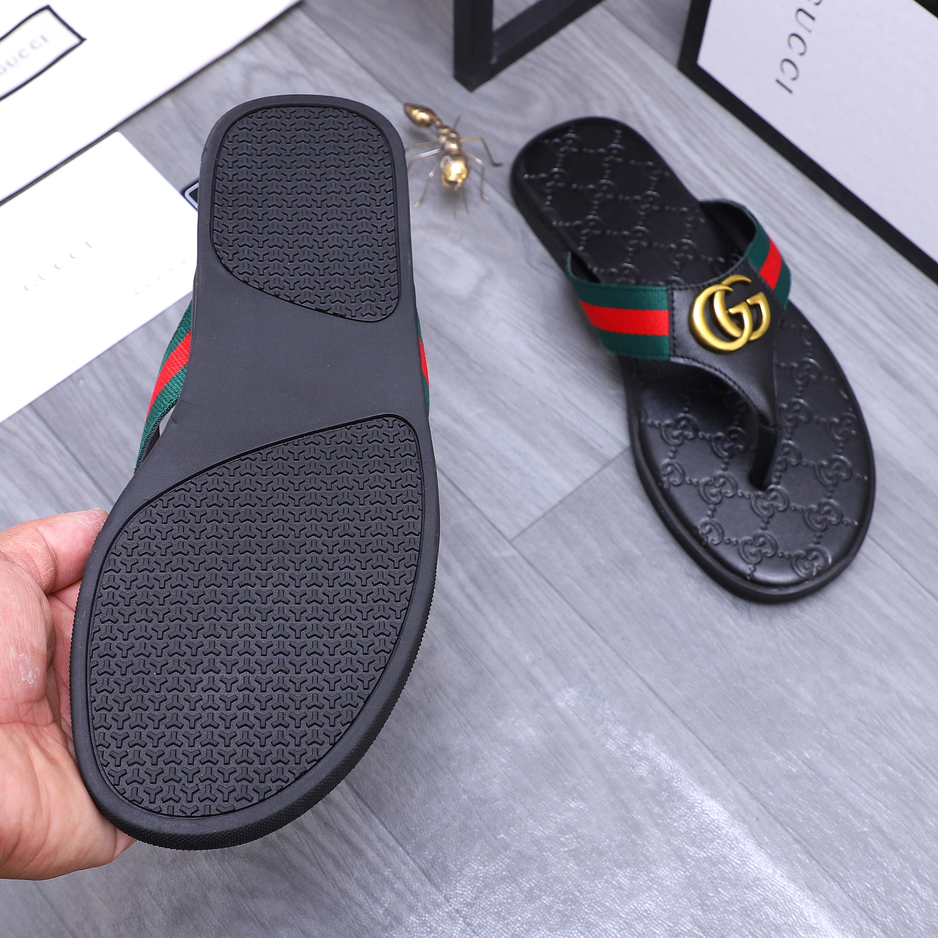 Cheap Gucci Slippers For Men in 235942, $40 USD- [IB235942] - Replica Gucci Slippers For Men
