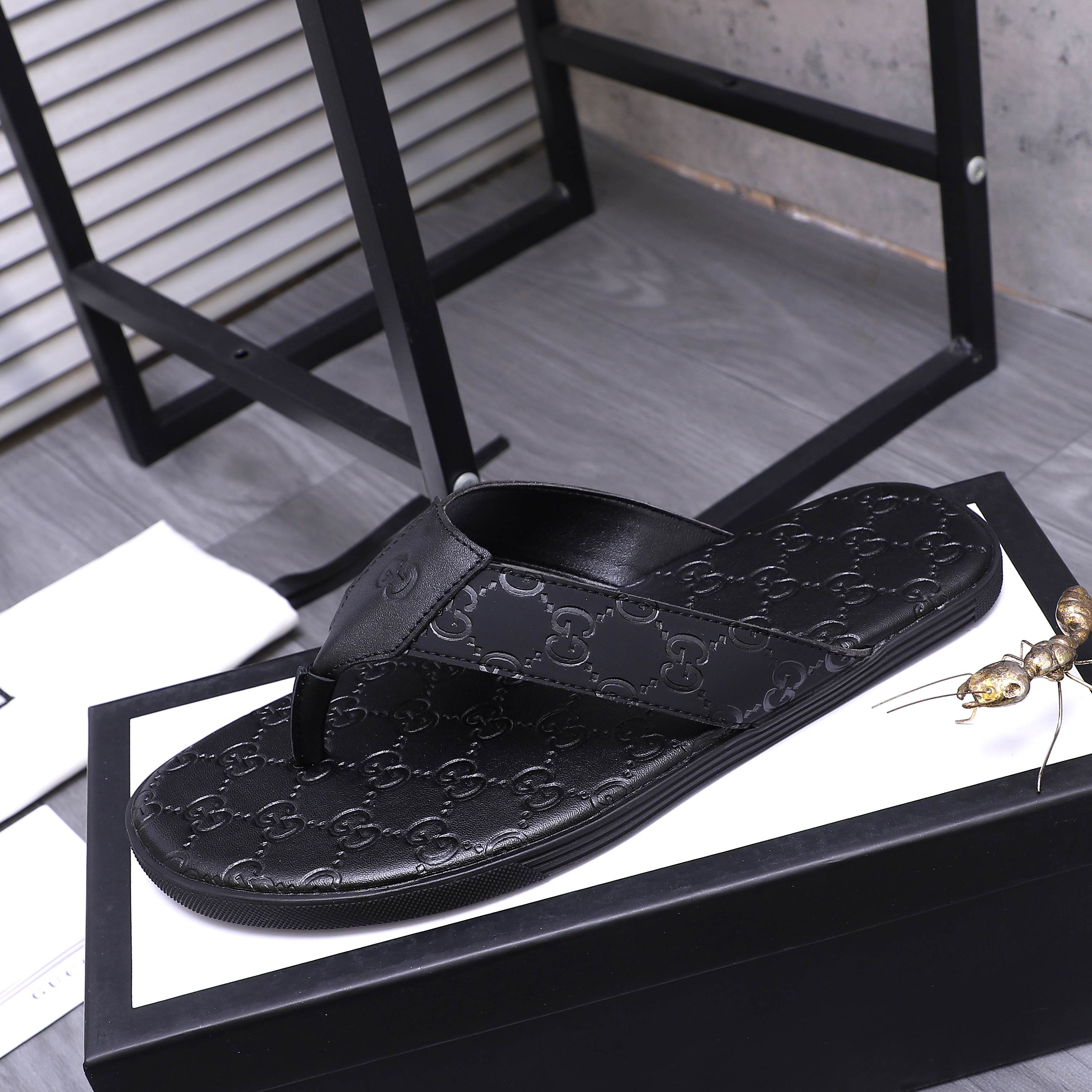 Cheap Gucci Slippers For Men in 235945, $40 USD- [IB235945] - Replica Gucci Slippers For Men