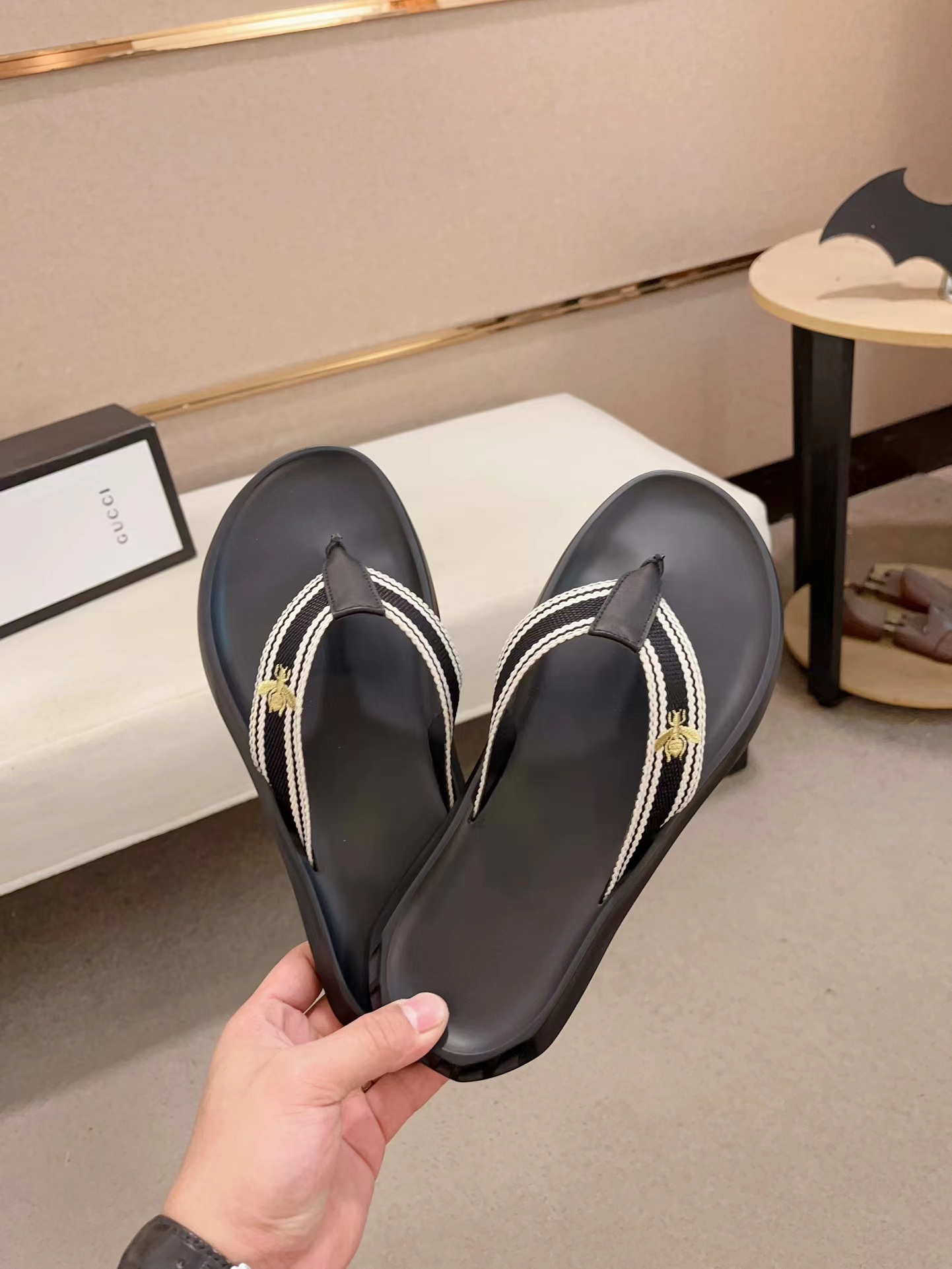 Cheap Gucci Slippers For Men in 235956, $40 USD- [IB235956] - Replica Gucci Slippers For Men