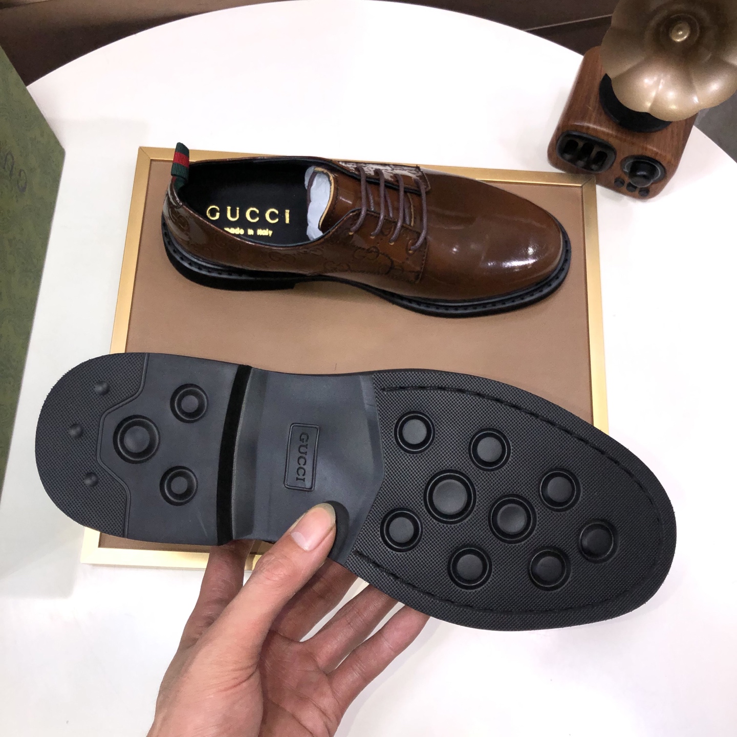 Cheap Gucci Dress Shoes For Men in 235985, $100 USD- [IB235985] - Replica Gucci Dress Shoes For Men