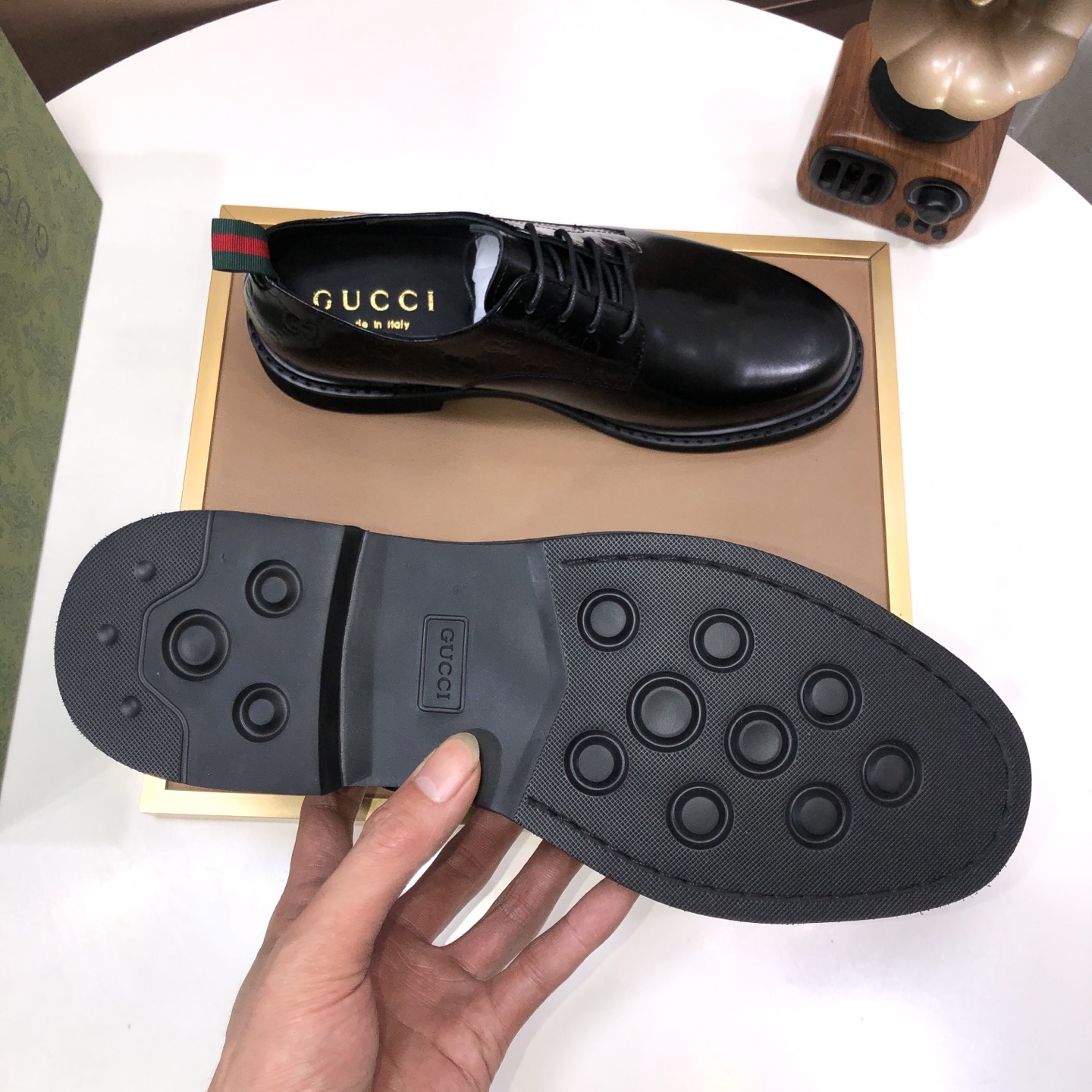 Cheap Gucci Dress Shoes For Men in 235986, $100 USD- [IB235986] - Replica Gucci Dress Shoes For Men