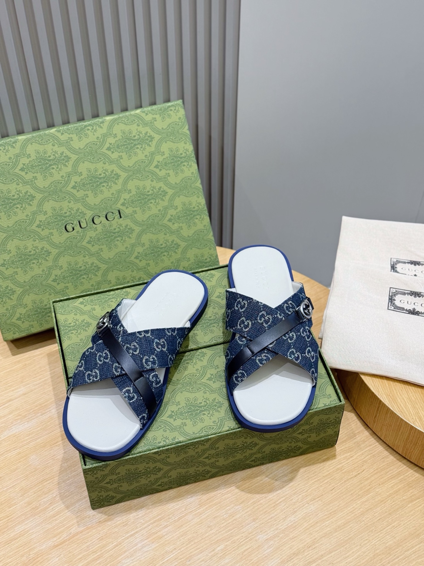 Cheap Gucci Slippers For Men in 236046, $55 USD- [IB236046] - Replica Gucci Slippers For Men