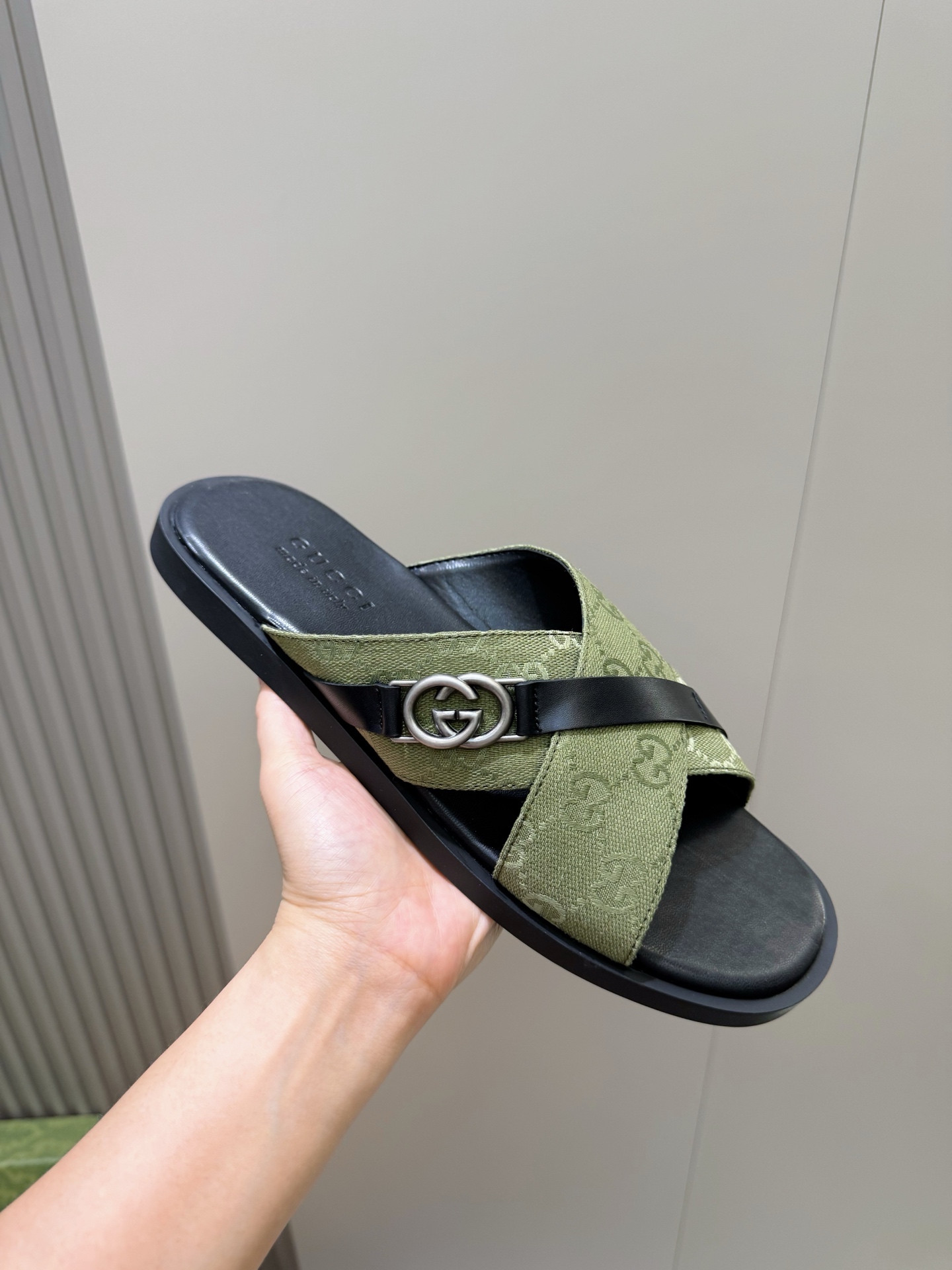 Cheap Gucci Slippers For Men in 236048, $55 USD- [IB236048] - Replica Gucci Slippers For Men