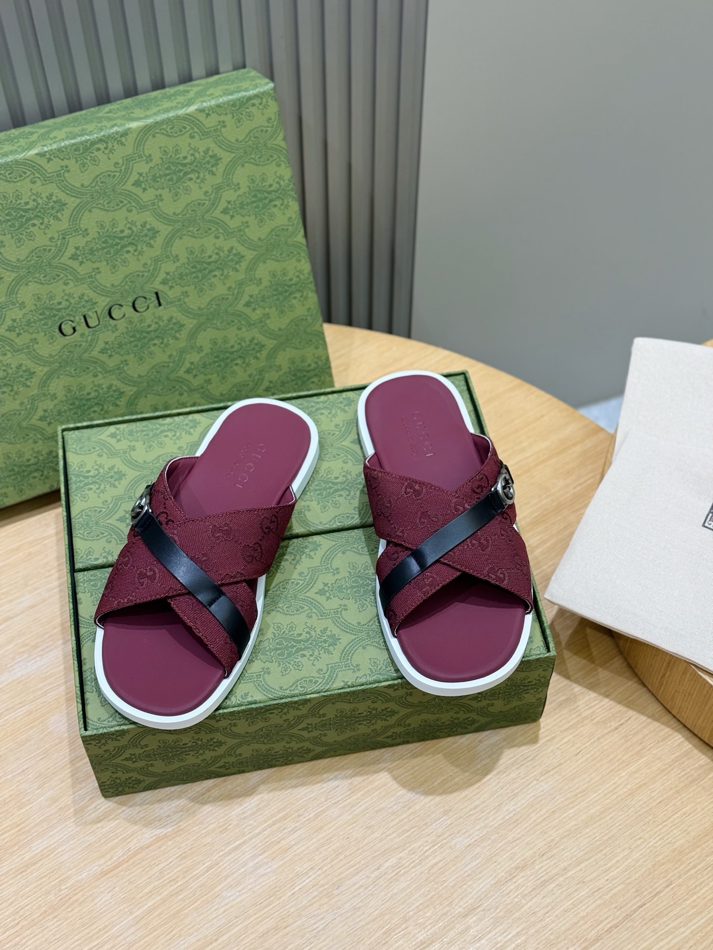 Cheap Gucci Slippers For Men in 236050, $55 USD- [IB236050] - Replica Gucci Slippers For Men