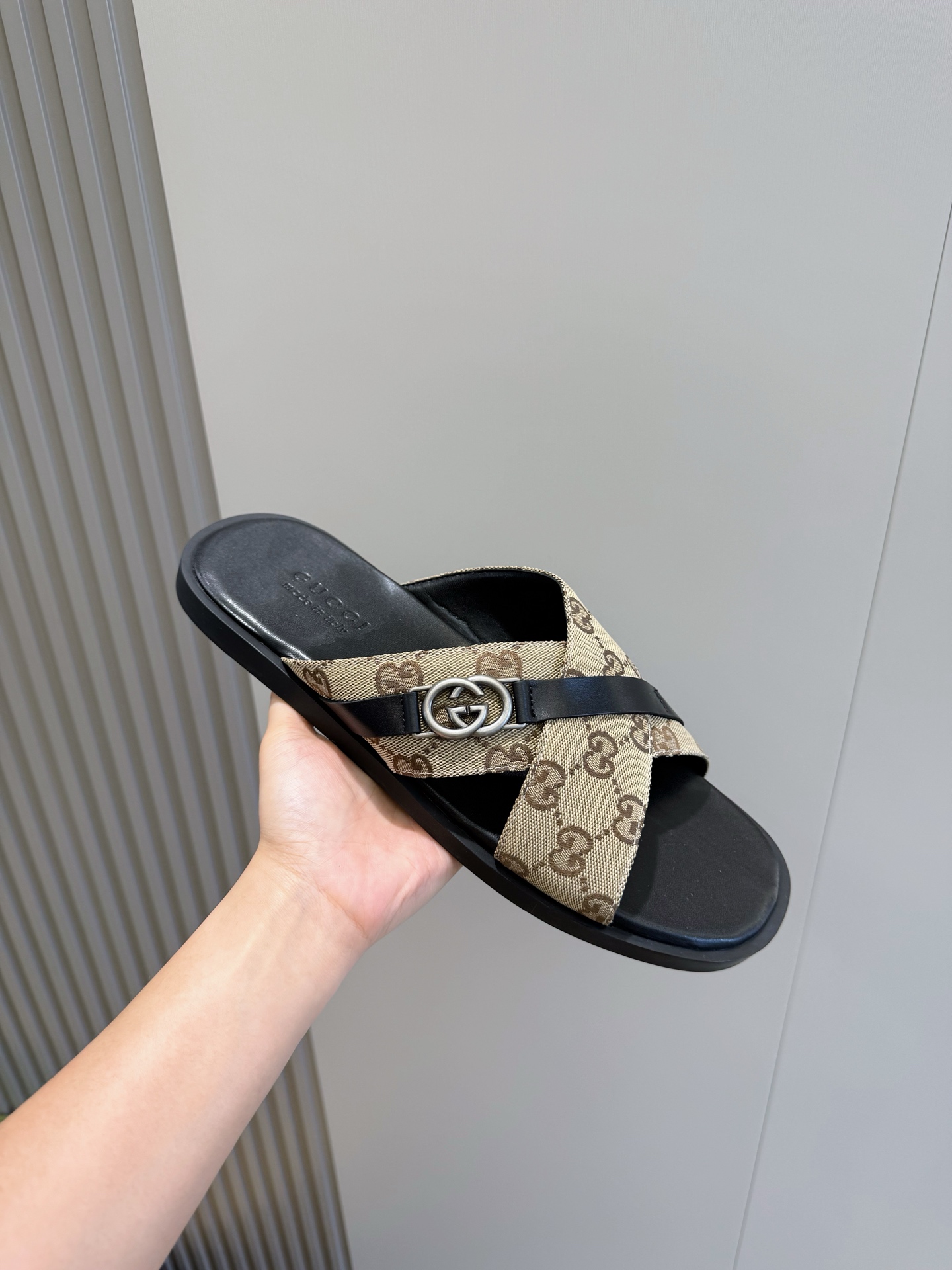 Cheap Gucci Slippers For Men in 236051, $55 USD- [IB236051] - Replica Gucci Slippers For Men