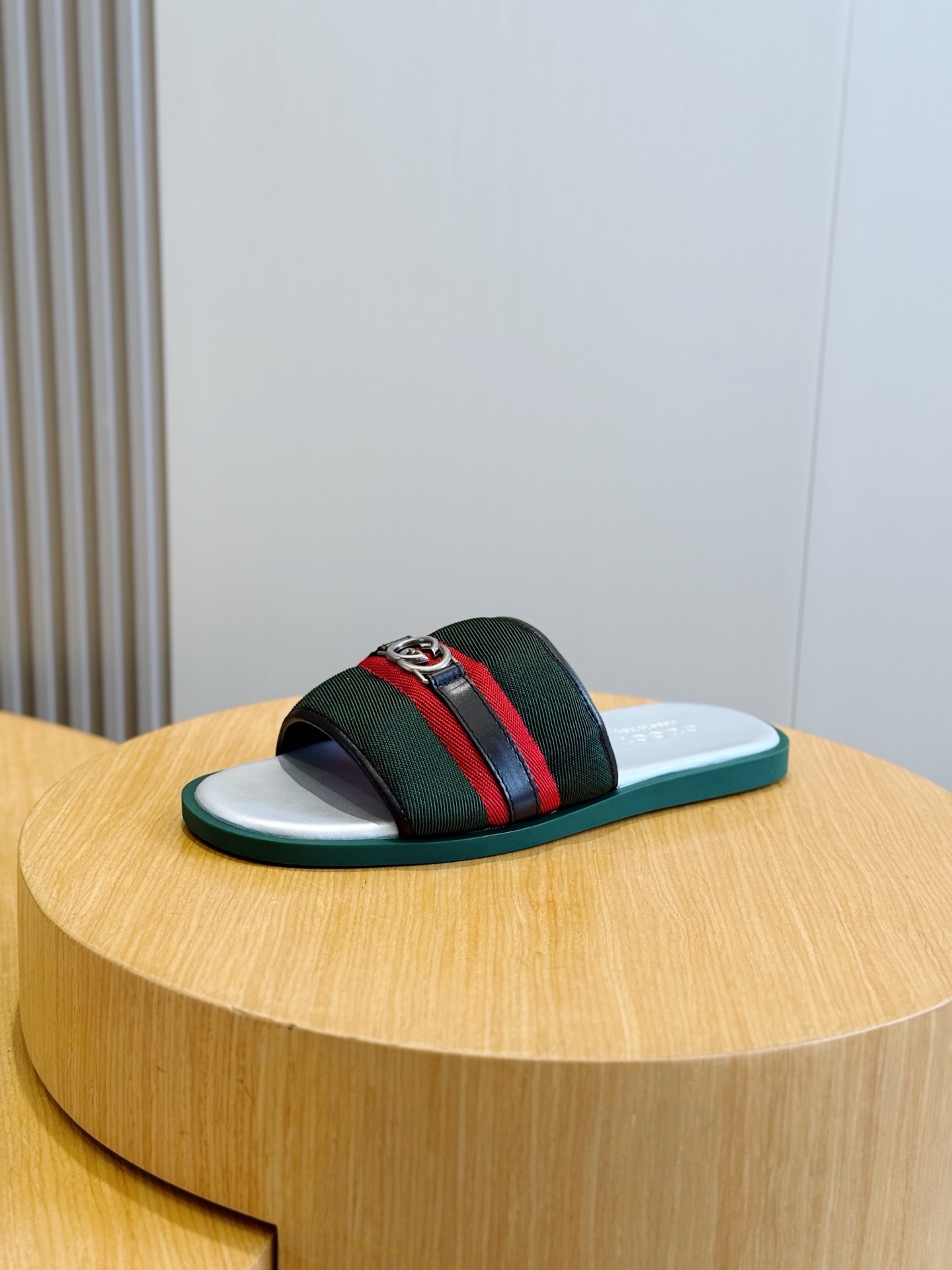 Cheap Gucci Slippers For Men in 236053, $55 USD- [IB236053] - Replica Gucci Slippers For Men