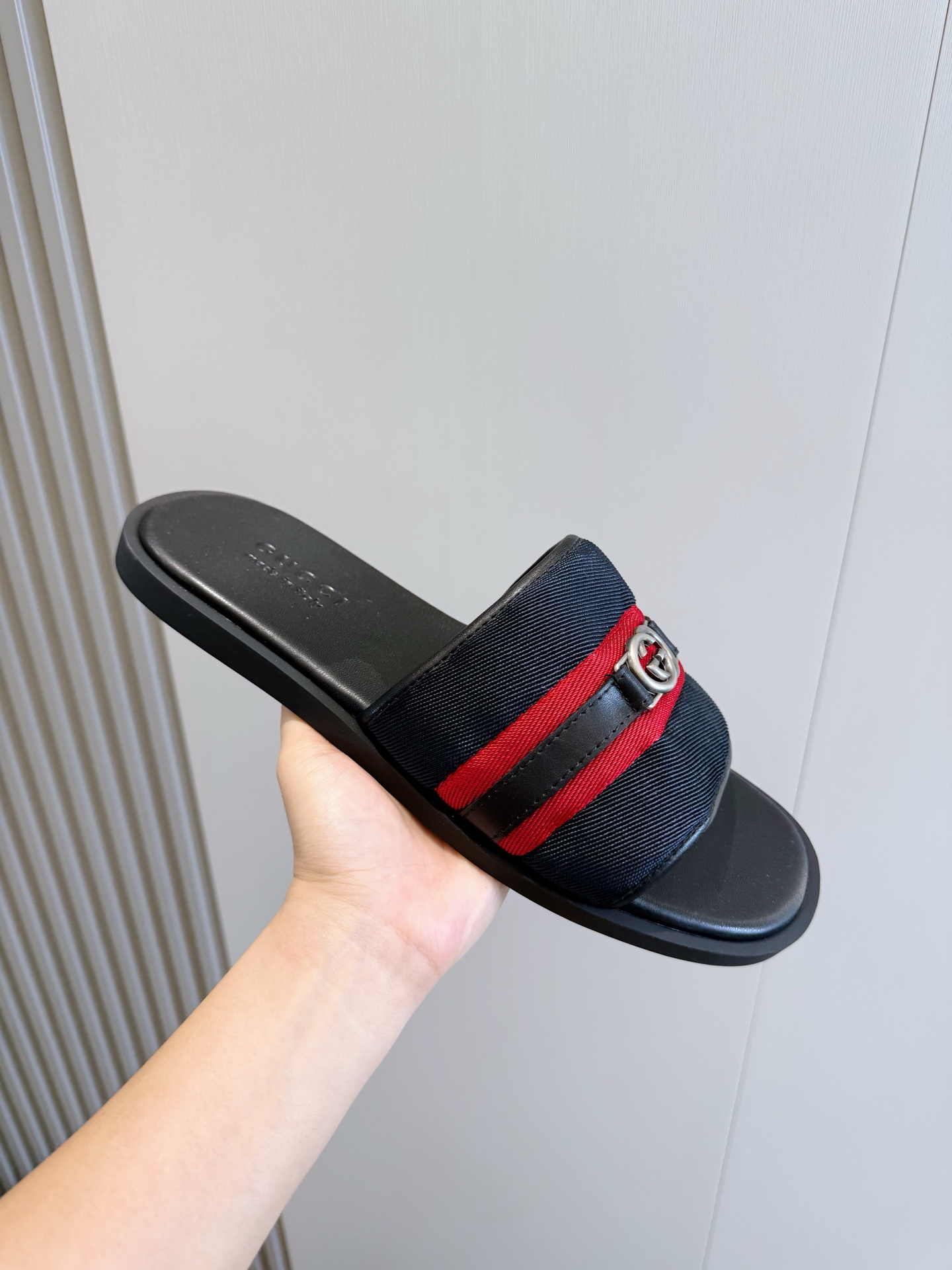 Cheap Gucci Slippers For Men in 236055, $55 USD- [IB236055] - Replica Gucci Slippers For Men