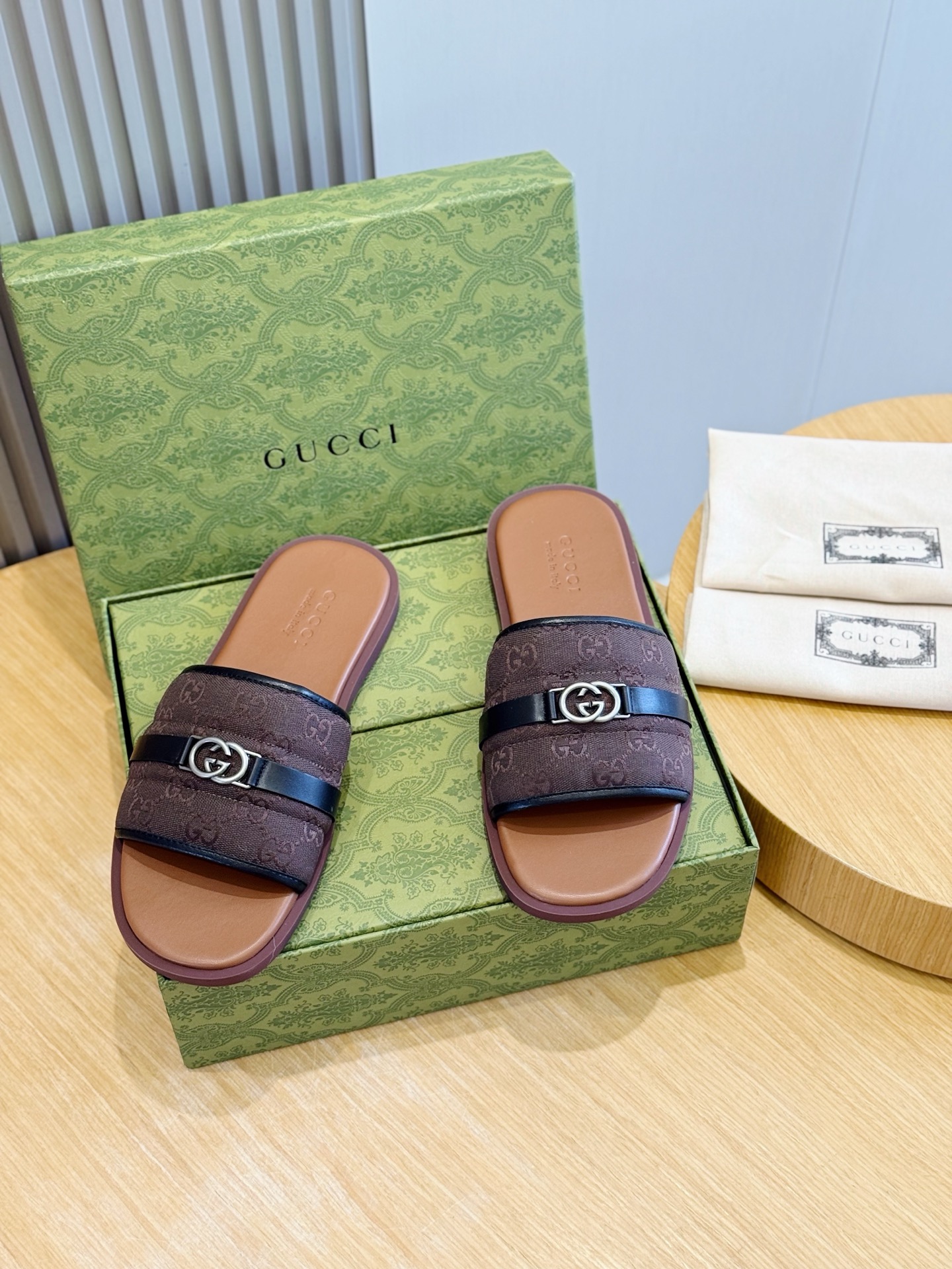 Cheap Gucci Slippers For Men in 236060, $55 USD- [IB236060] - Replica Gucci Slippers For Men