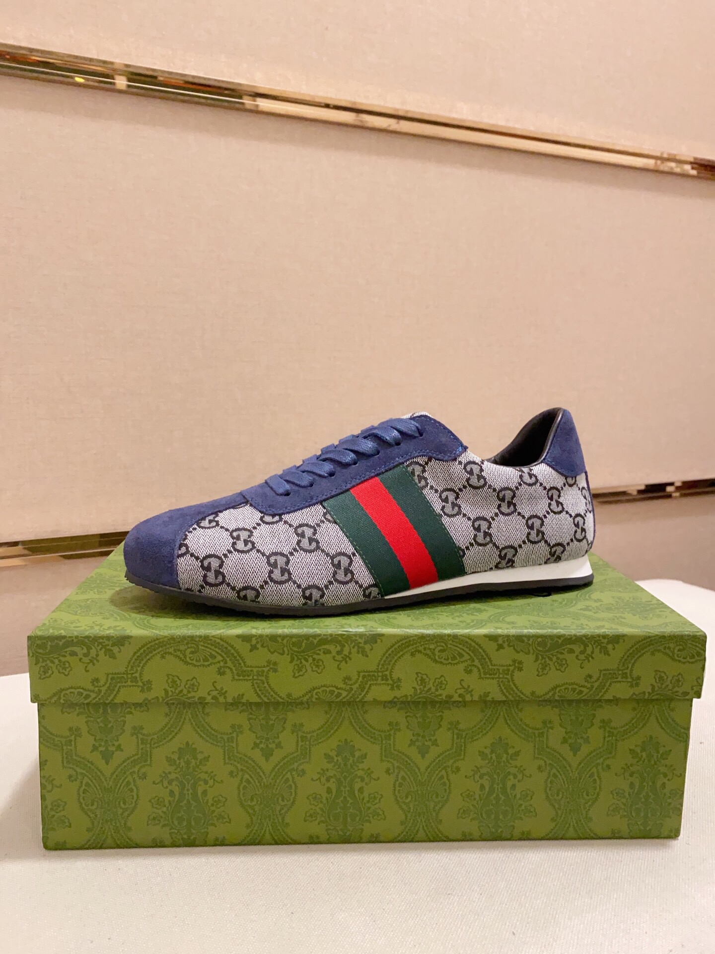 Cheap Gucci Casual Shoes For Men in 236109, $60 USD- [IB236109] - Replica Gucci Casual Shoes For Men