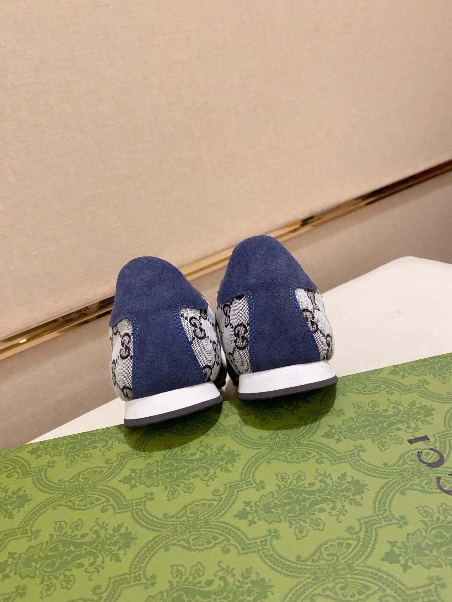 Cheap Gucci Casual Shoes For Men in 236109, $60 USD- [IB236109] - Replica Gucci Casual Shoes For Men