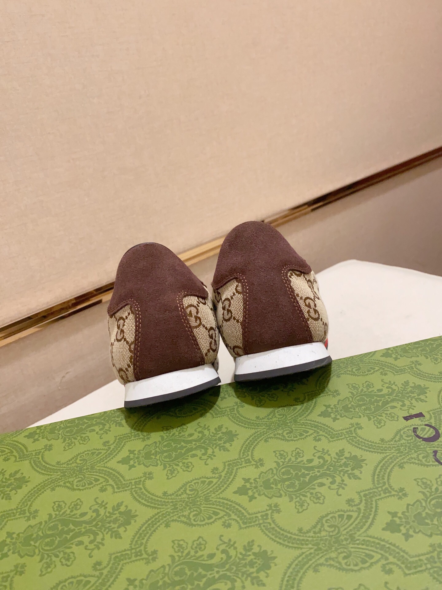 Cheap Gucci Casual Shoes For Men in 236110, $60 USD- [IB236110] - Replica Gucci Casual Shoes For Men