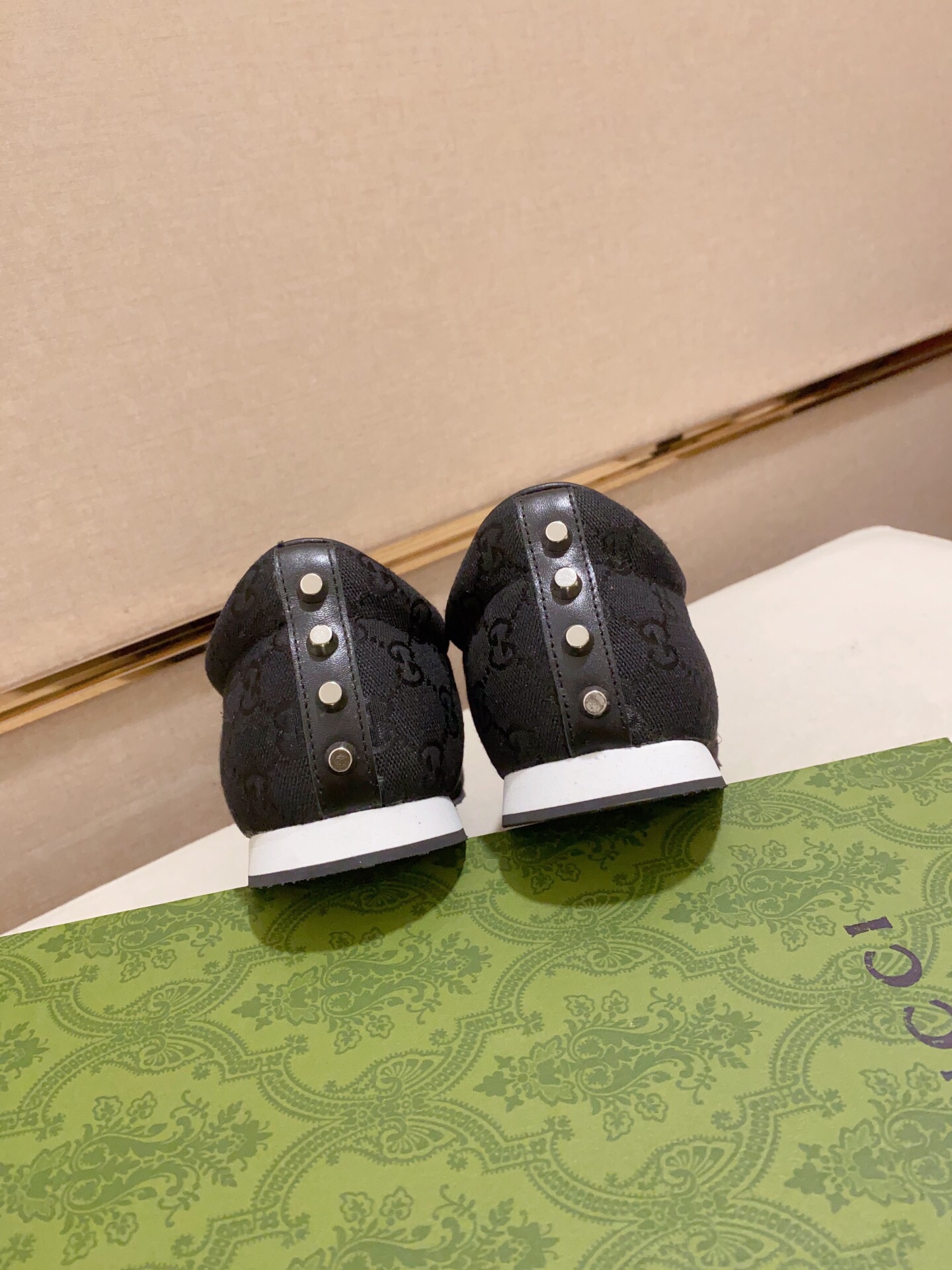 Cheap Gucci Casual Shoes For Men in 236113, $60 USD- [IB236113] - Replica Gucci Casual Shoes For Men