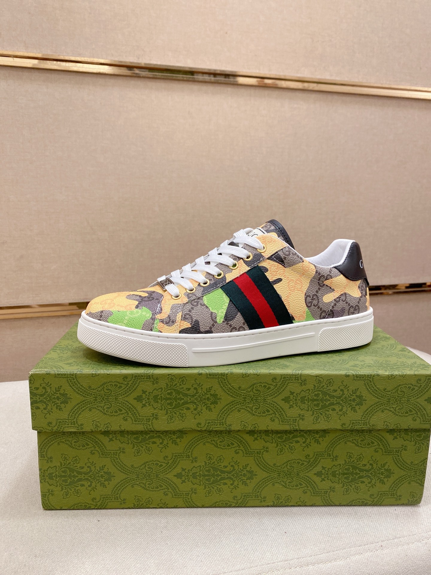 Cheap Gucci Casual Shoes For Men in 236139, $80 USD- [IB236139] - Replica Gucci Casual Shoes For Men