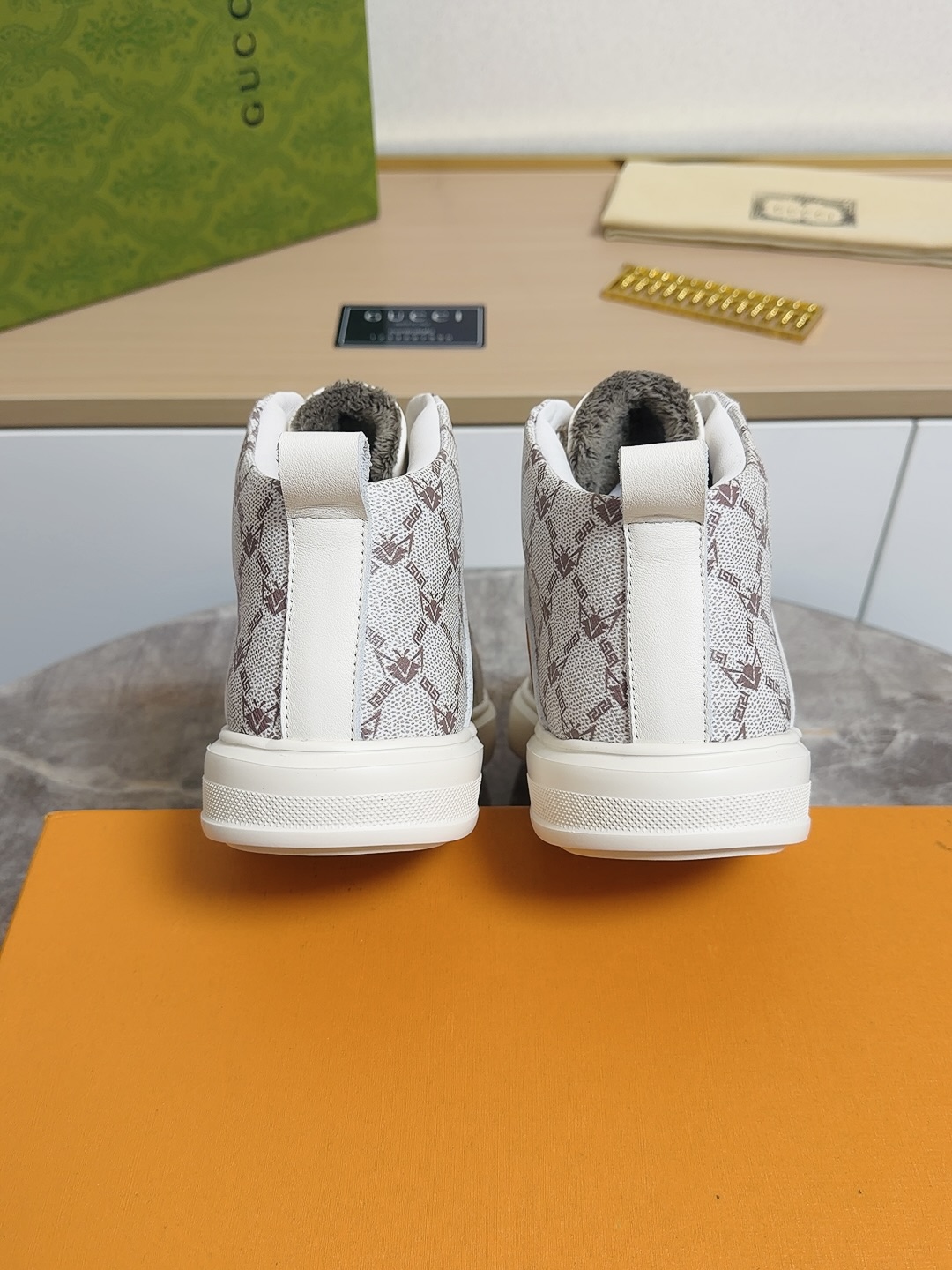 Cheap Gucci Casual Shoes For Men in 236151, $80 USD- [IB236151] - Replica Gucci Casual Shoes For Men