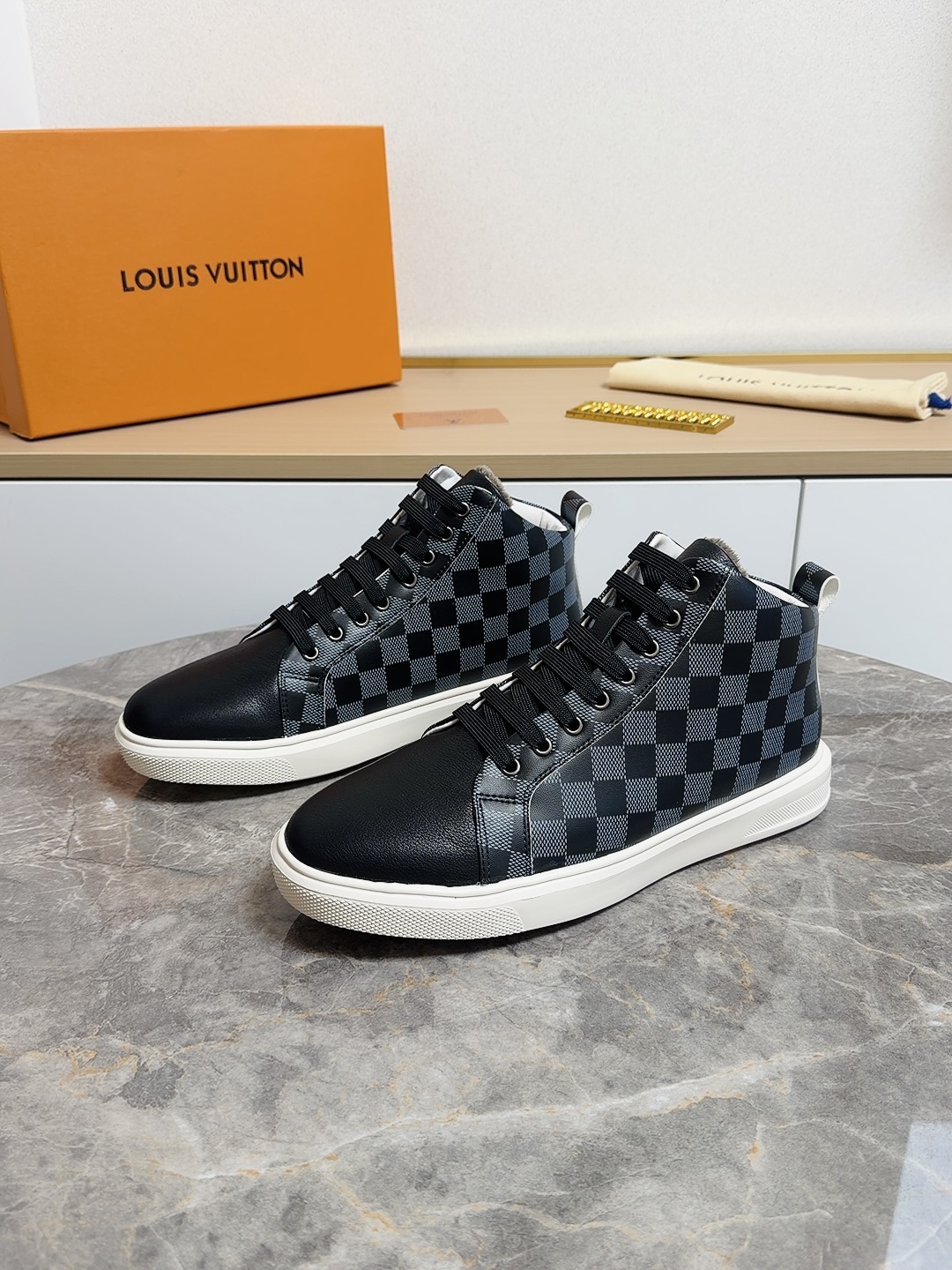 Cheap Gucci Casual Shoes For Men in 236152, $80 USD- [IB236152] - Replica Gucci Casual Shoes For Men