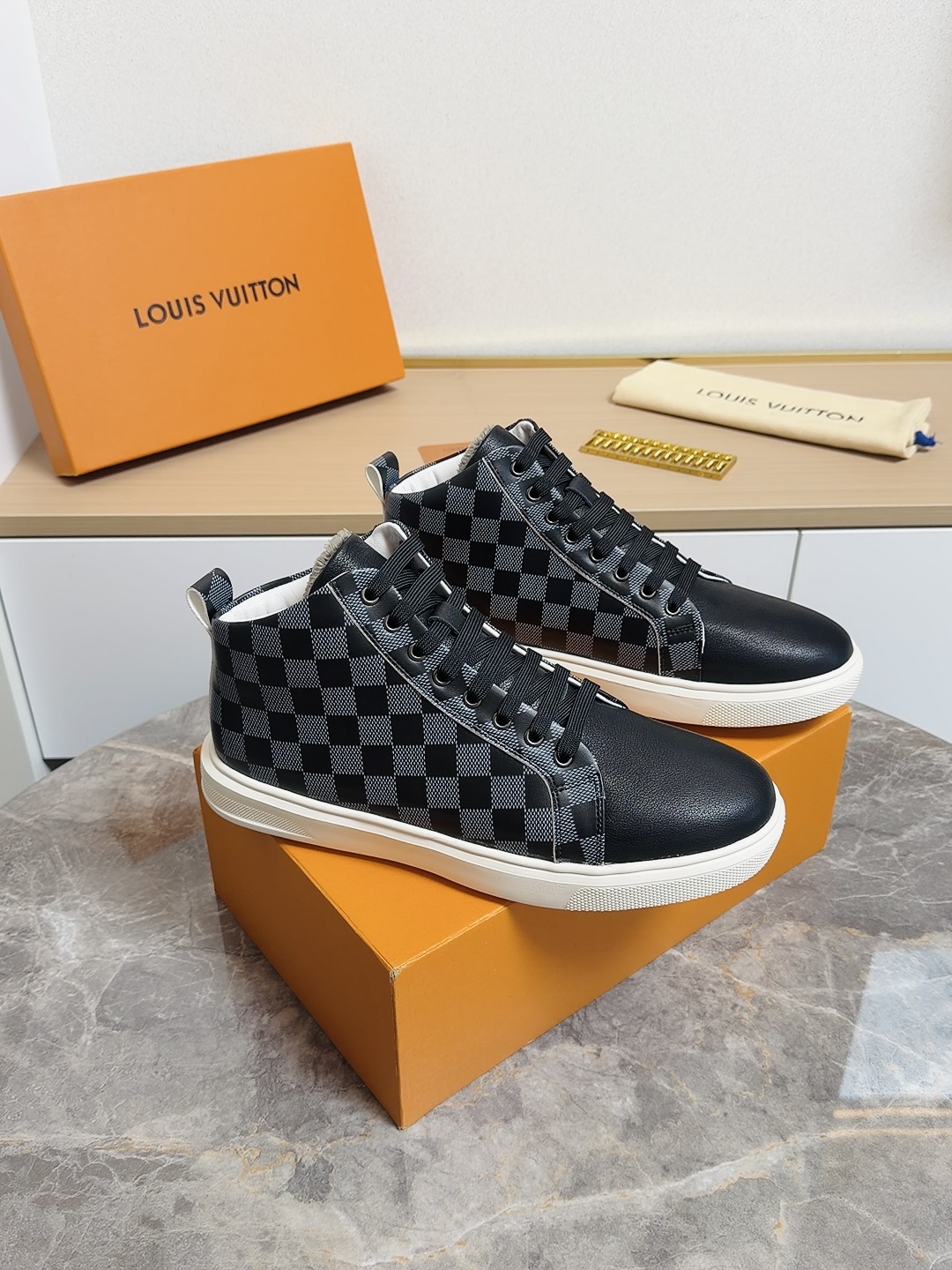 Cheap Gucci Casual Shoes For Men in 236152, $80 USD- [IB236152] - Replica Gucci Casual Shoes For Men